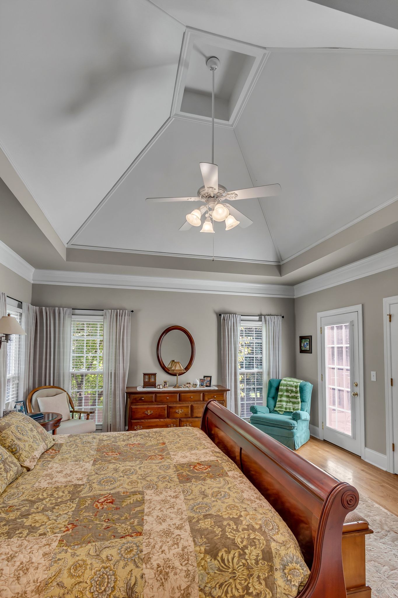 282 Noah Dr