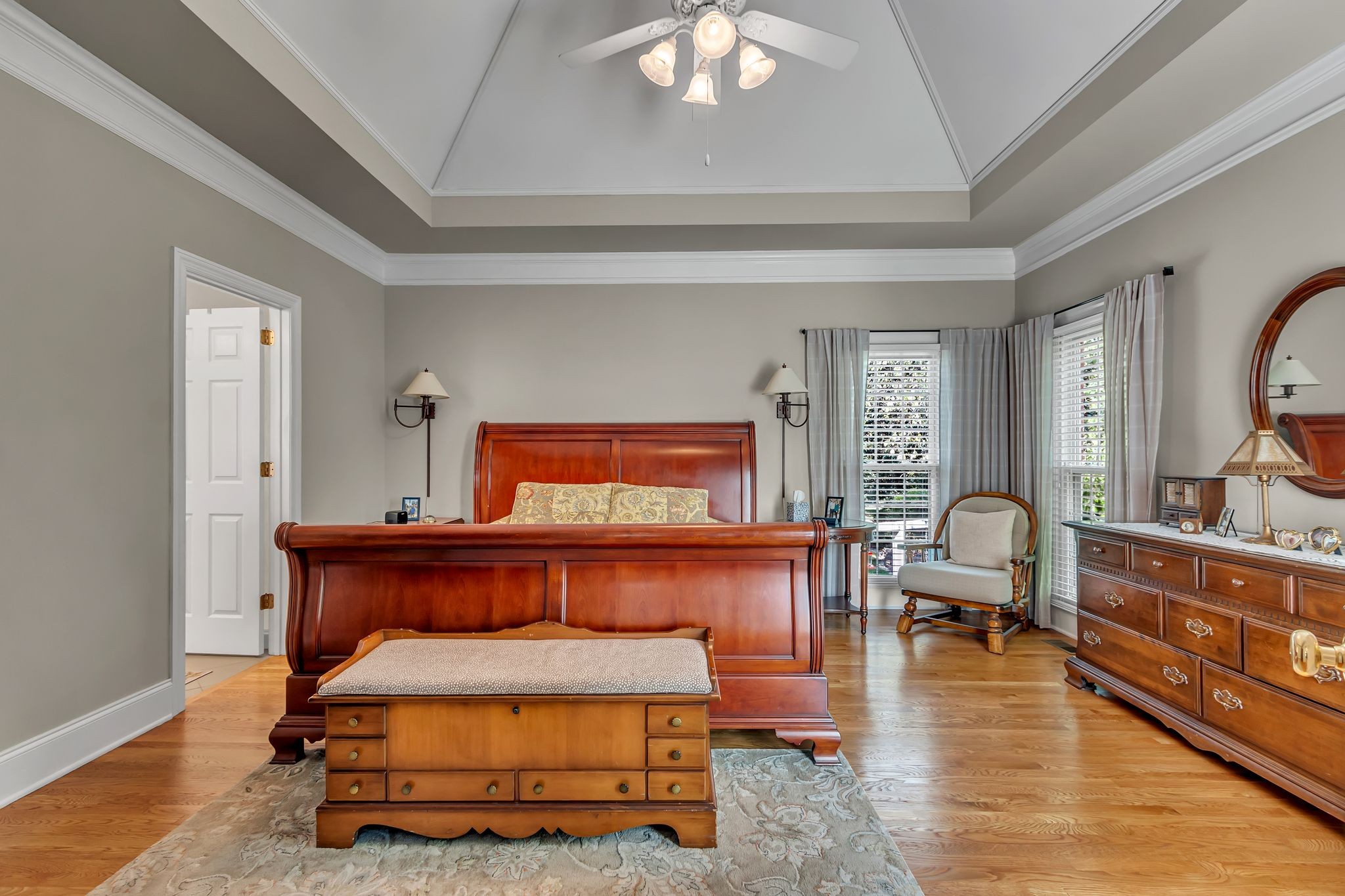 282 Noah Dr