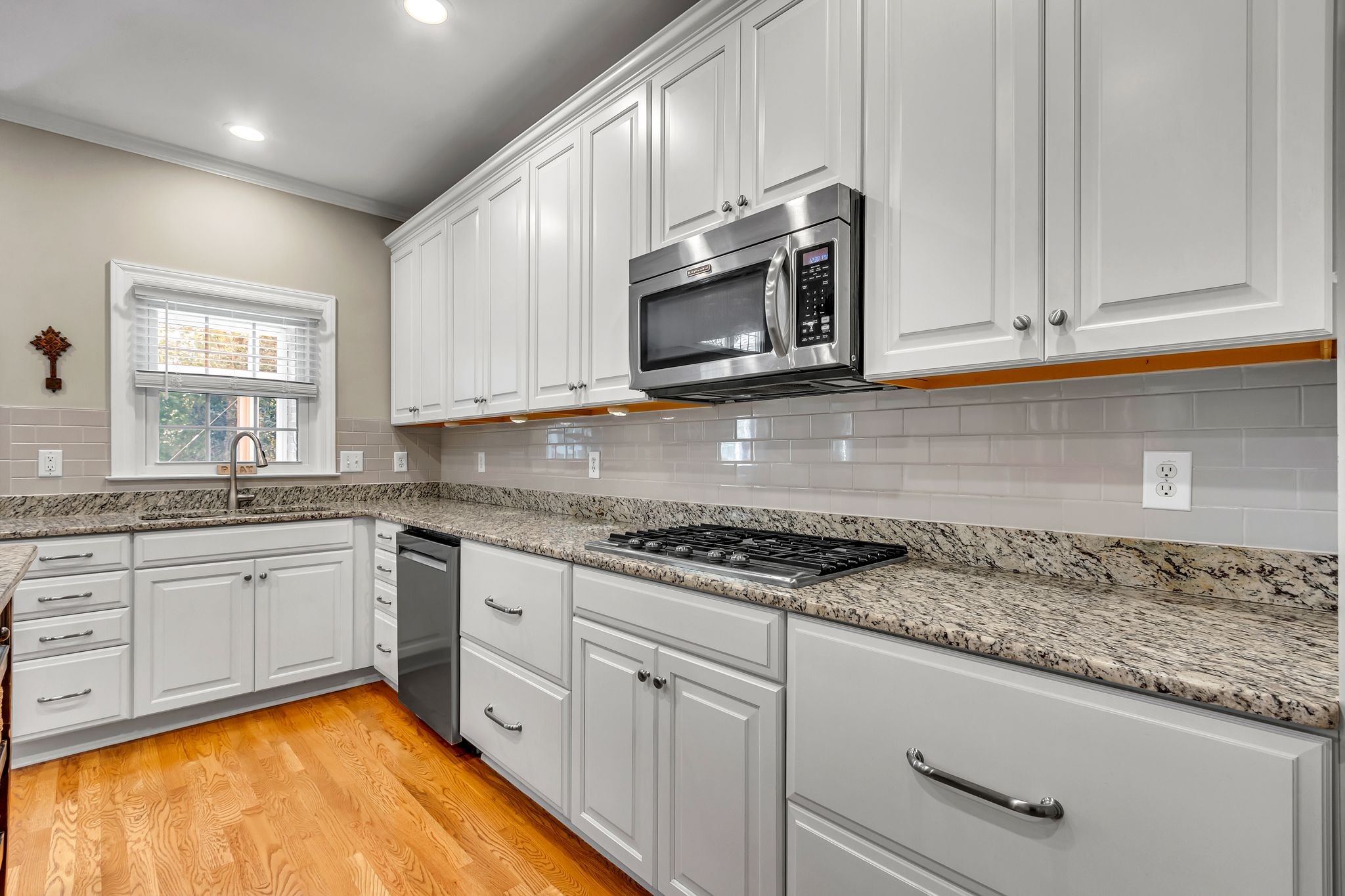 282 Noah Dr