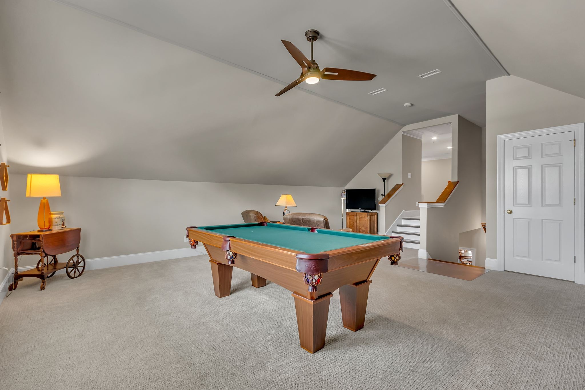 282 Noah Dr