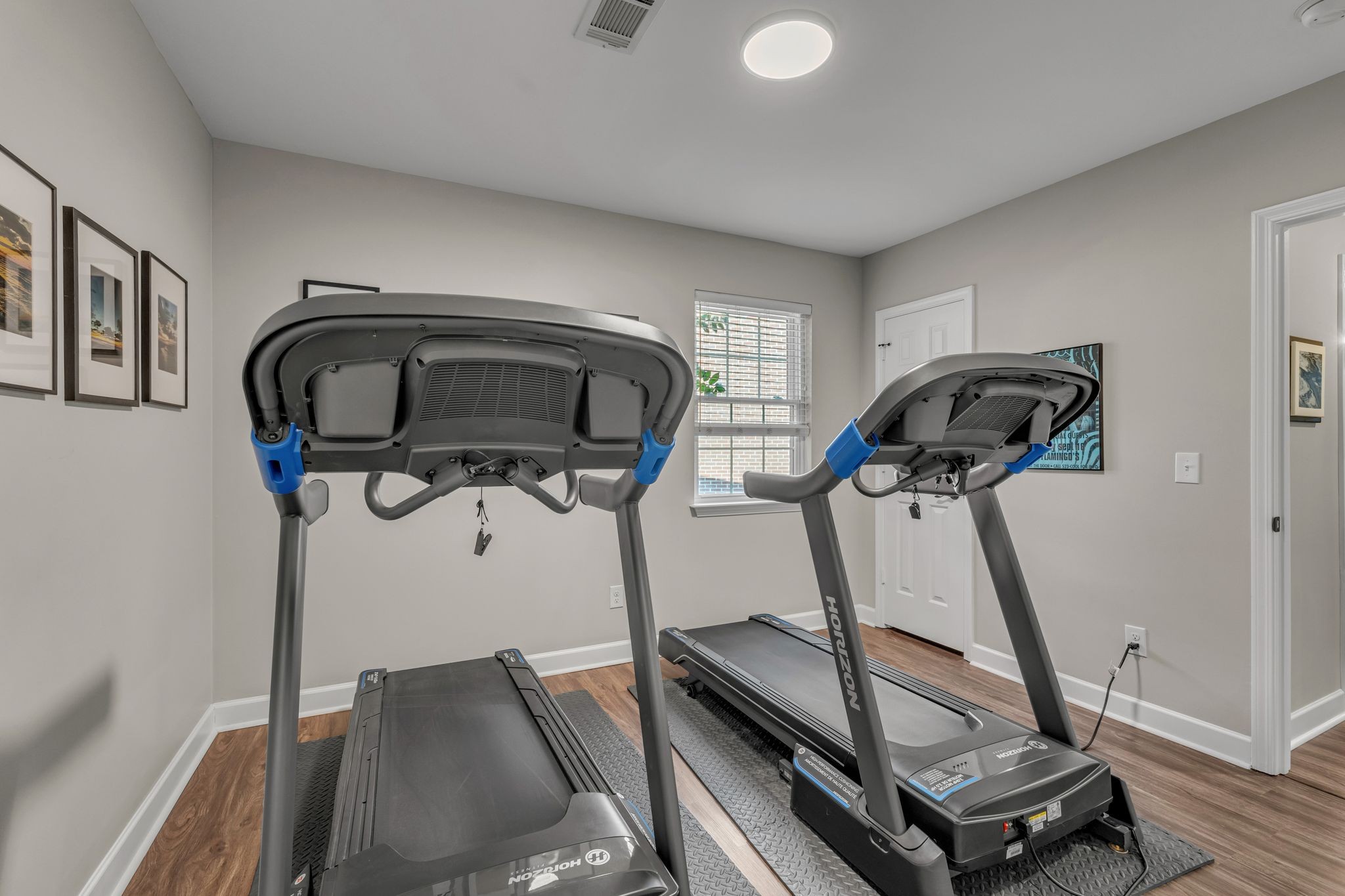 8729 Sawyer Brown Rd