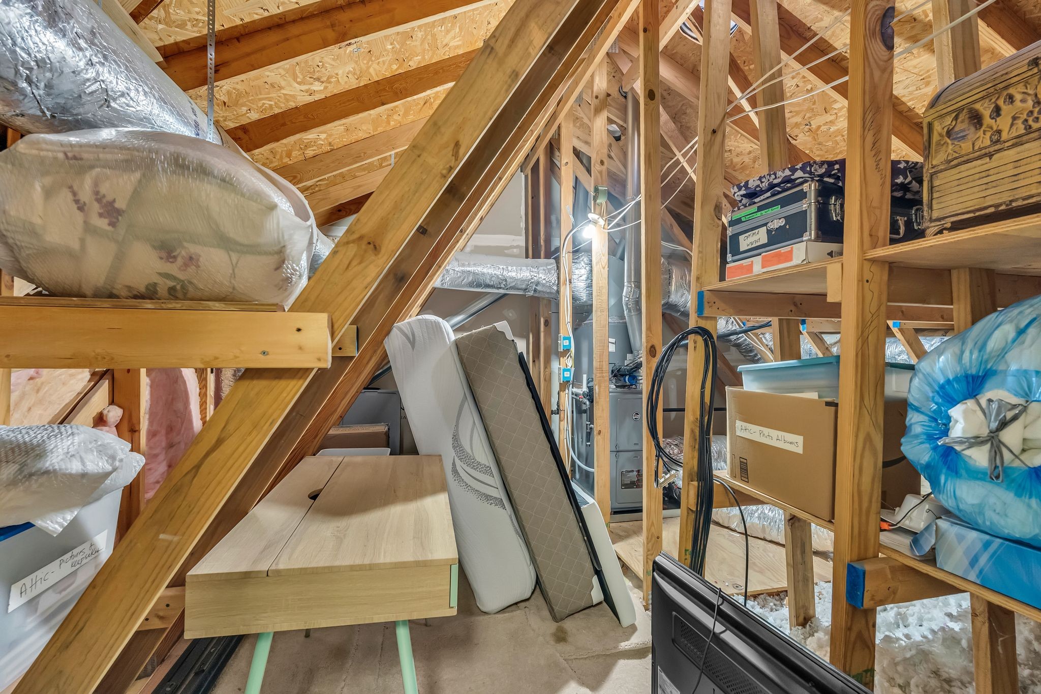 8729 Sawyer Brown Rd