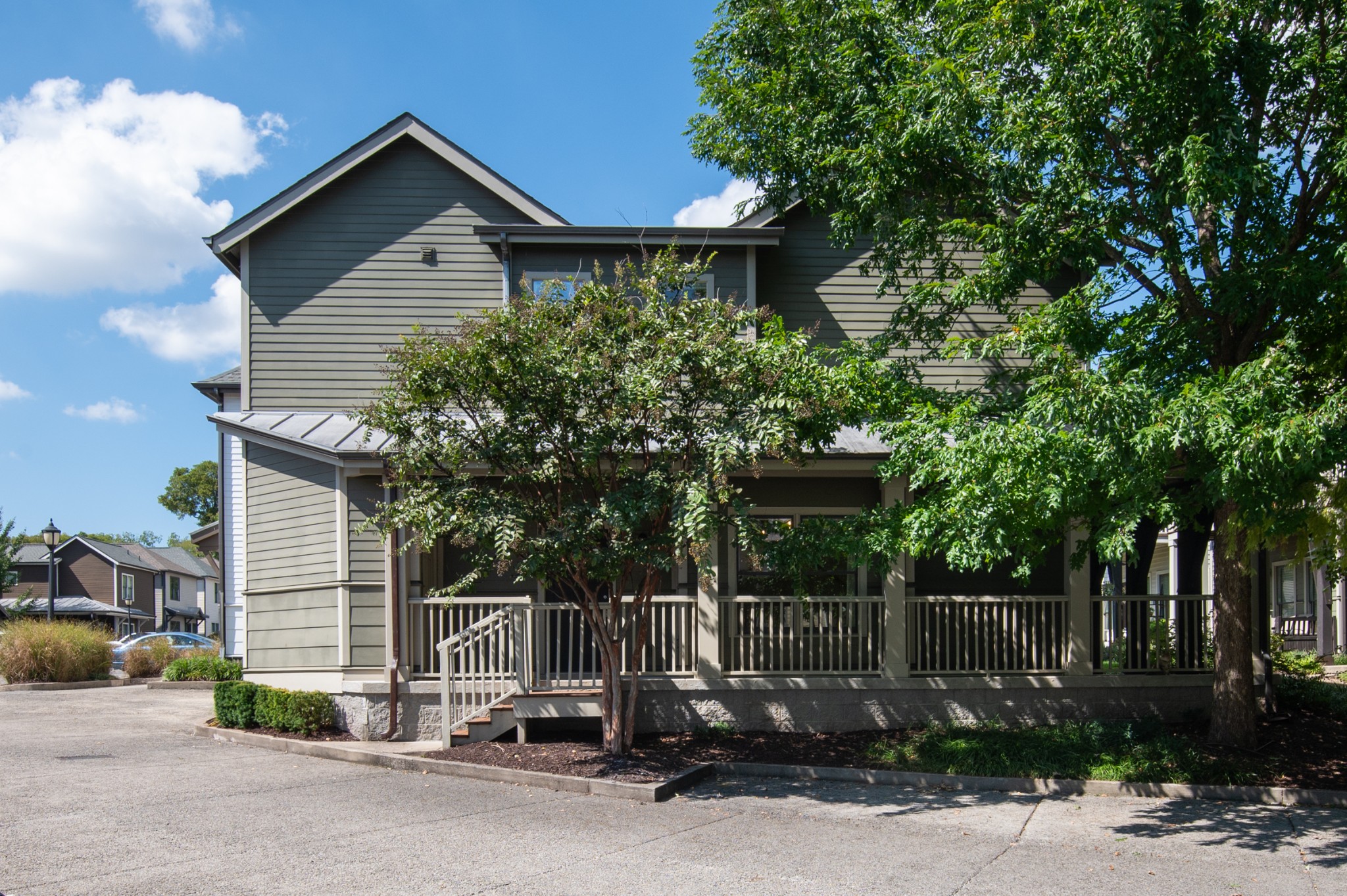 124 Gale Park Ln