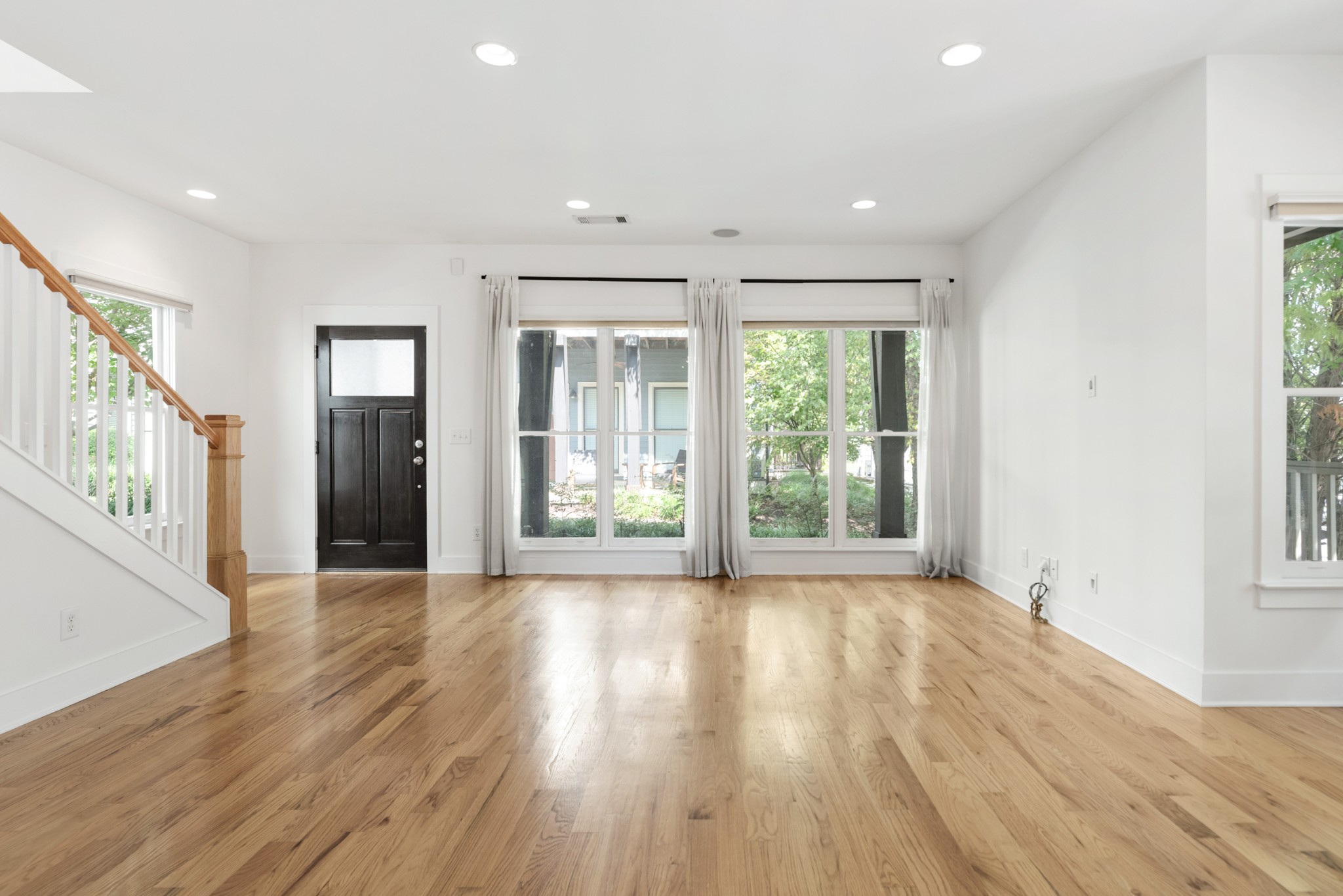 124 Gale Park Ln
