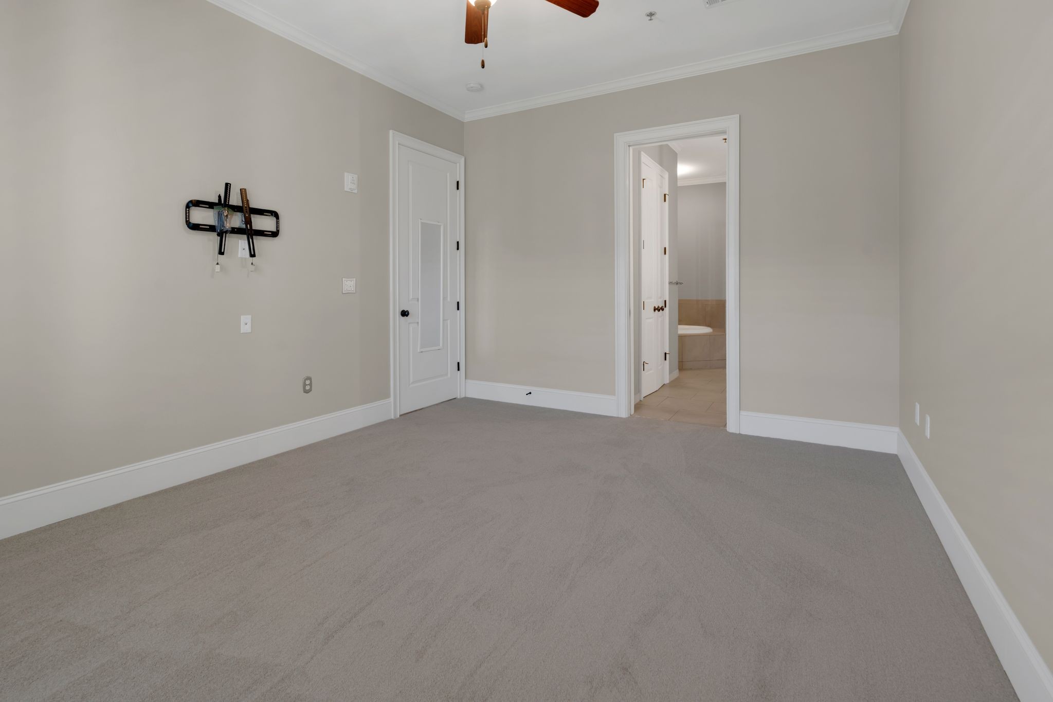 4120 Ridgefield Dr Unit: 404