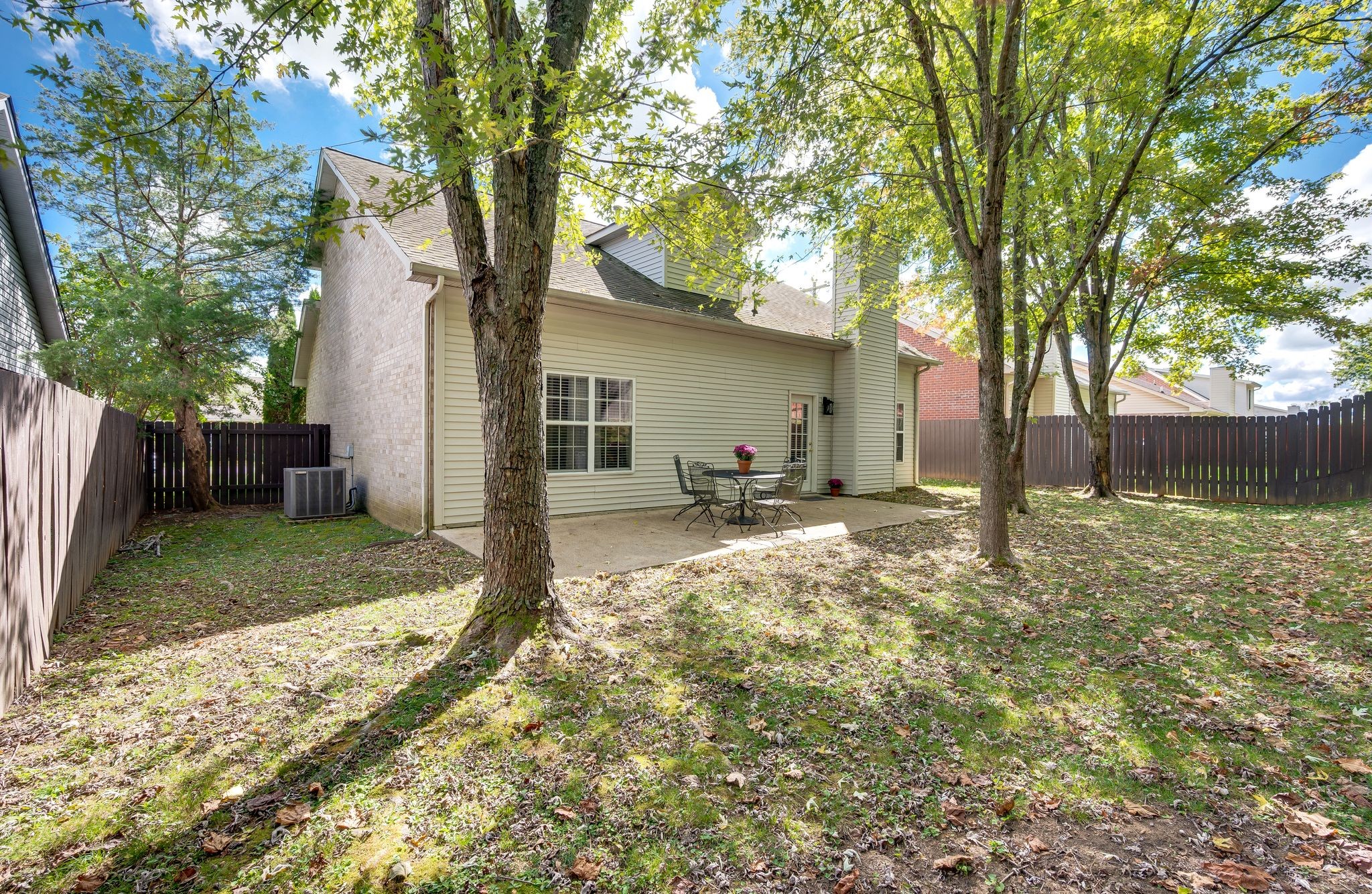 7136 Somerset Farms Dr