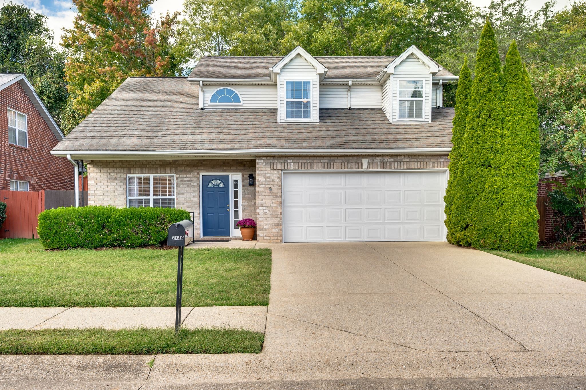7136 Somerset Farms Dr