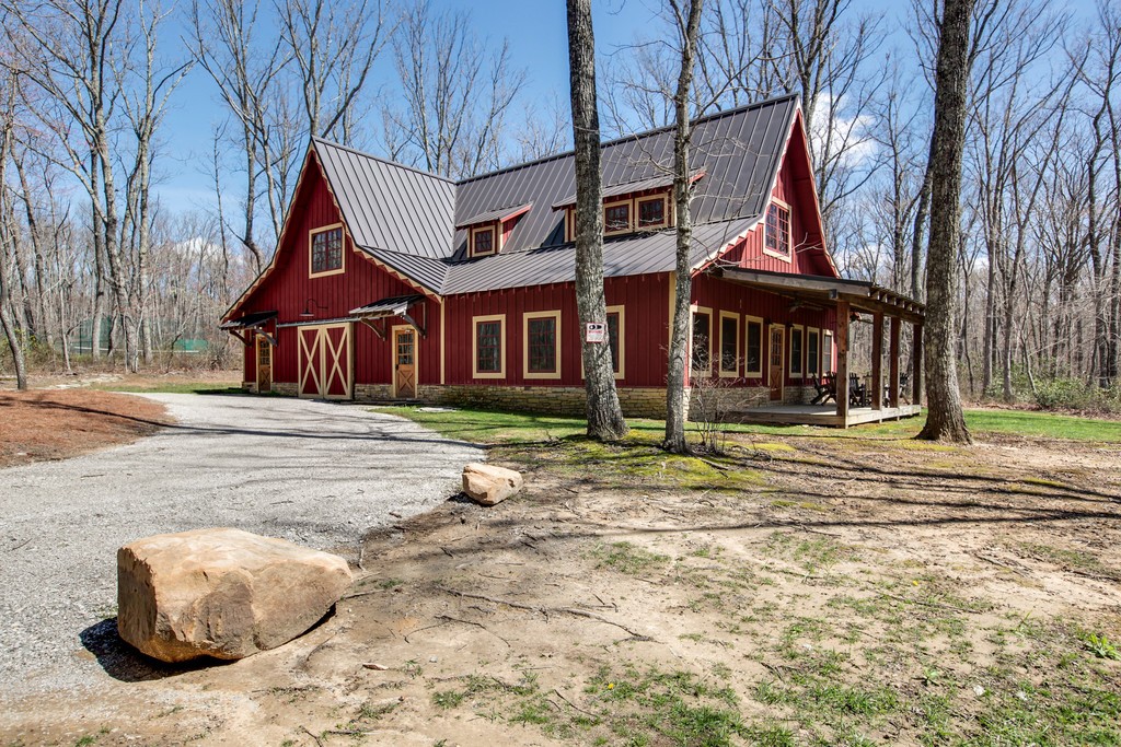 1071 Long Mountain Trail