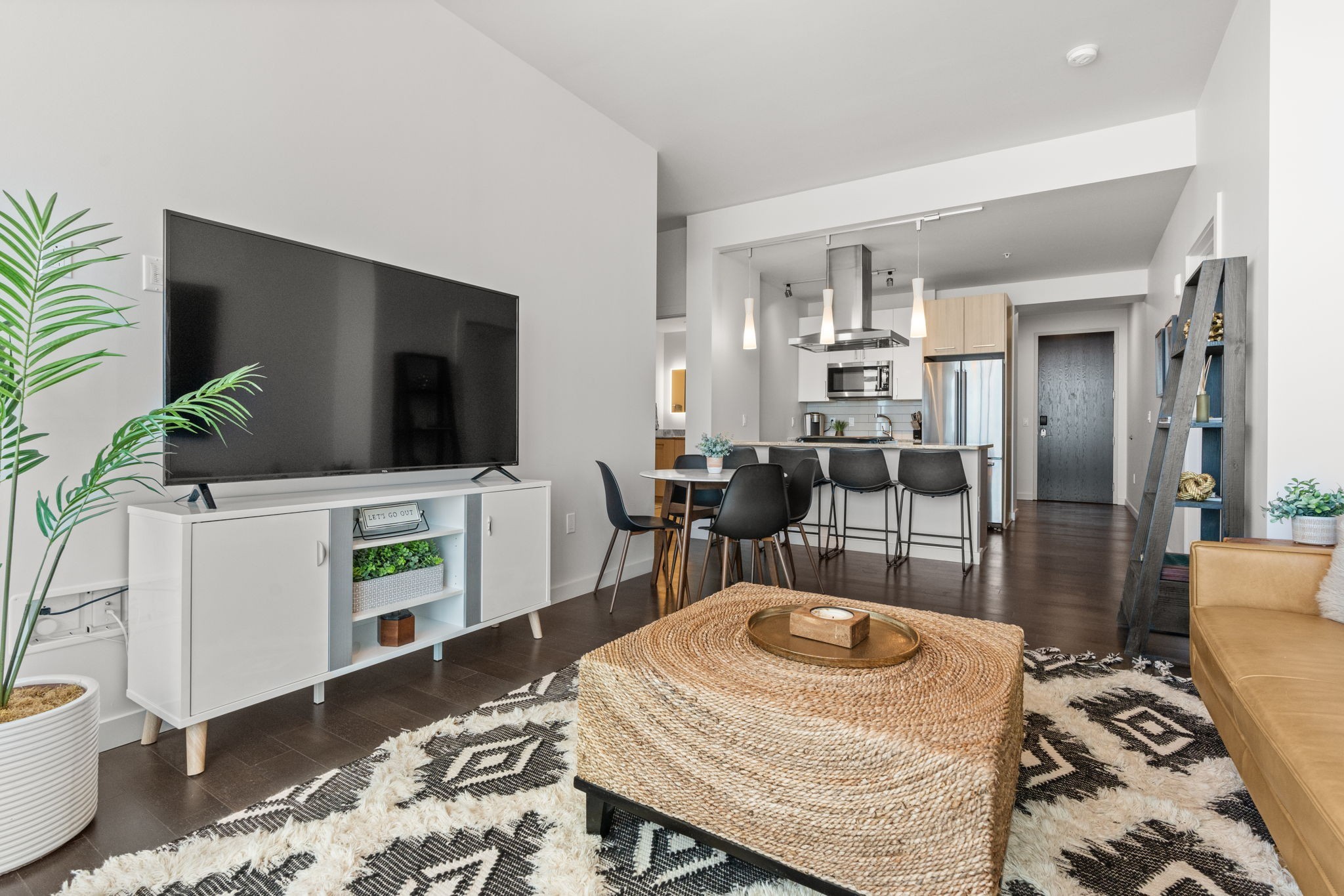 515 Church St Unit: 4401