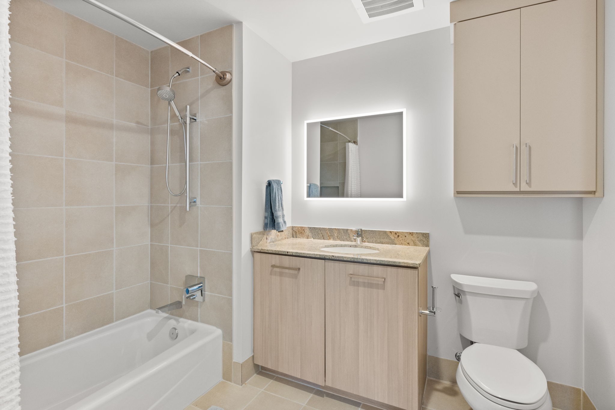 515 Church St Unit: 4401