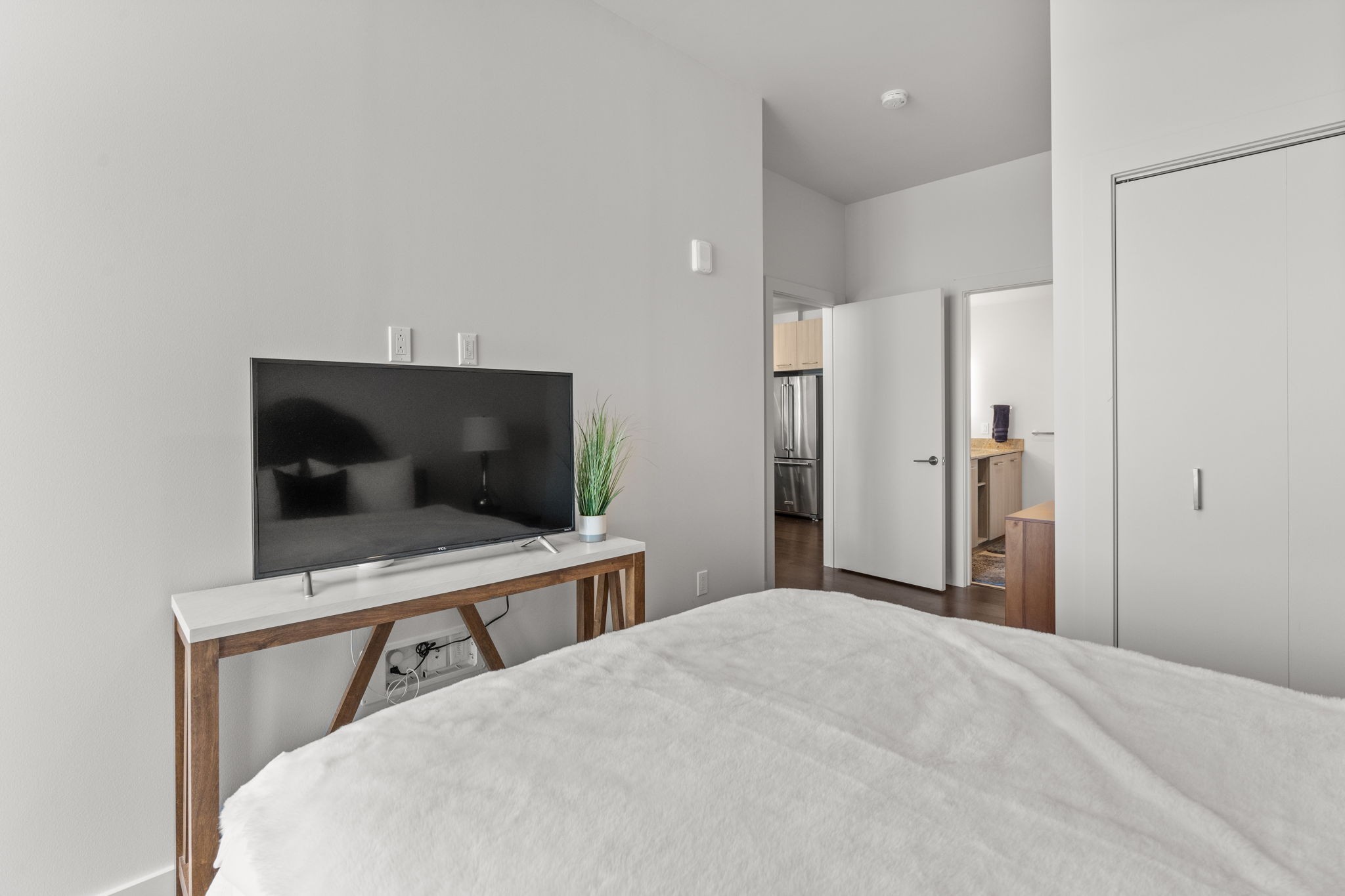 515 Church St Unit: 4401