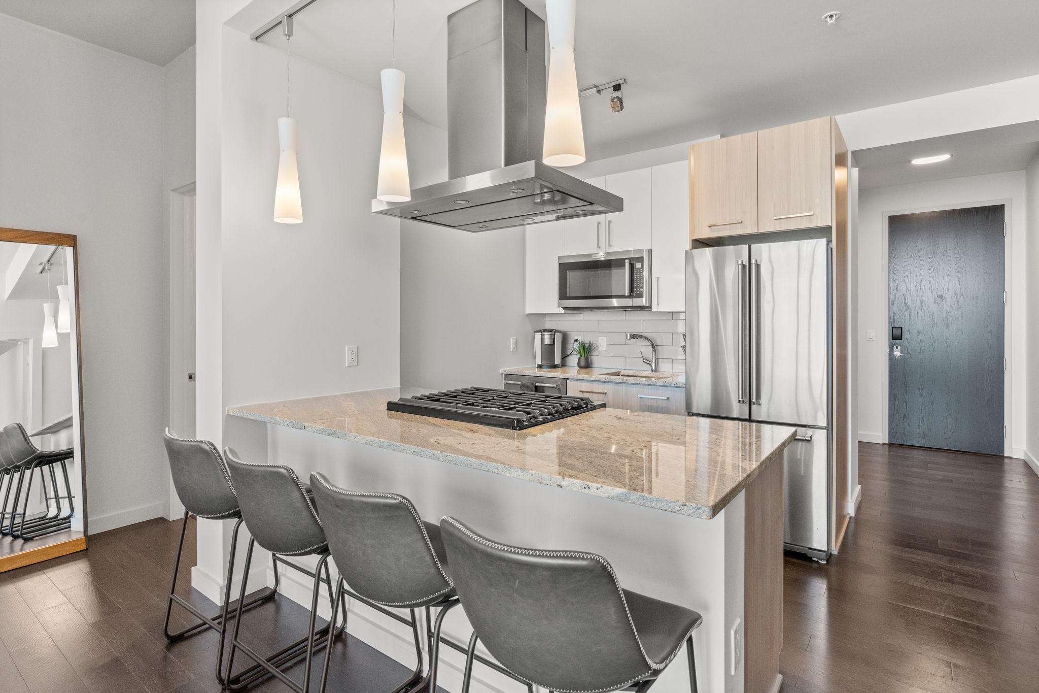 515 Church St Unit: 4401