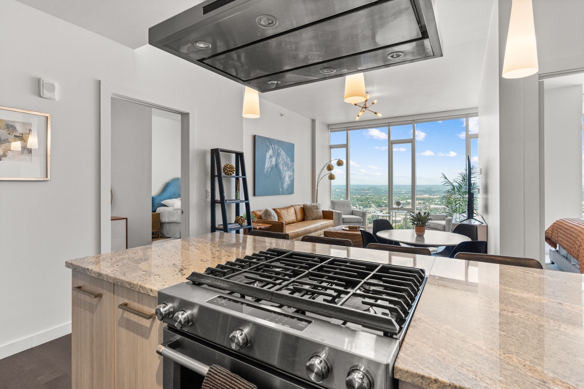 515 Church St Unit: 4401