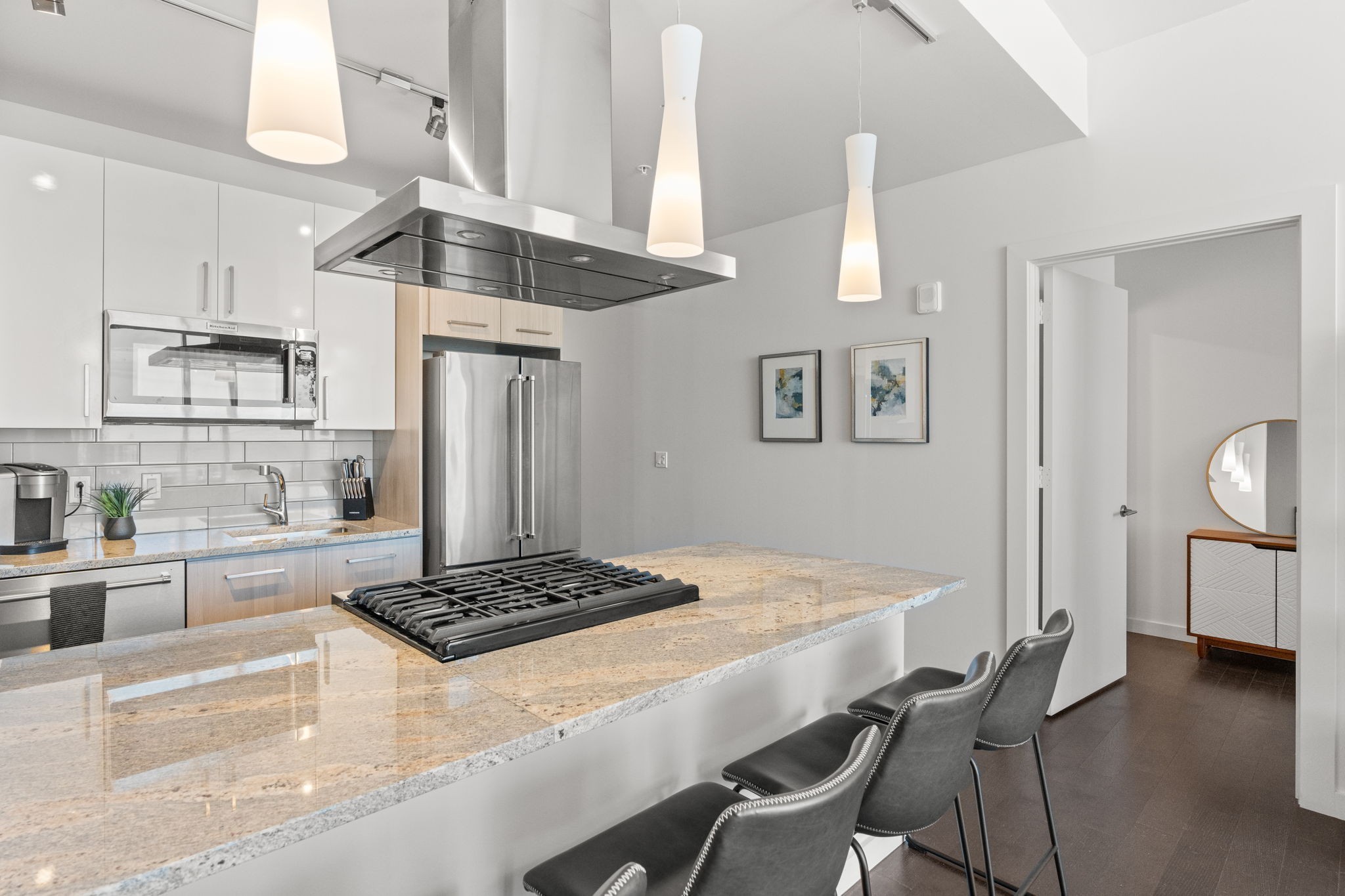515 Church St Unit: 4401