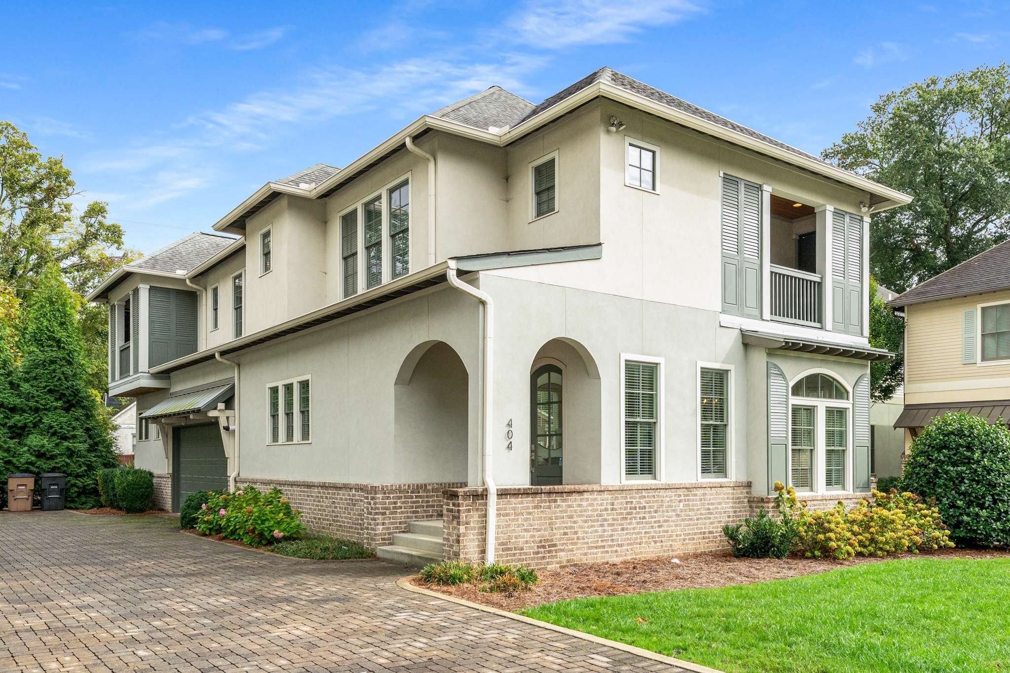 404 Woodmont Hall Pl