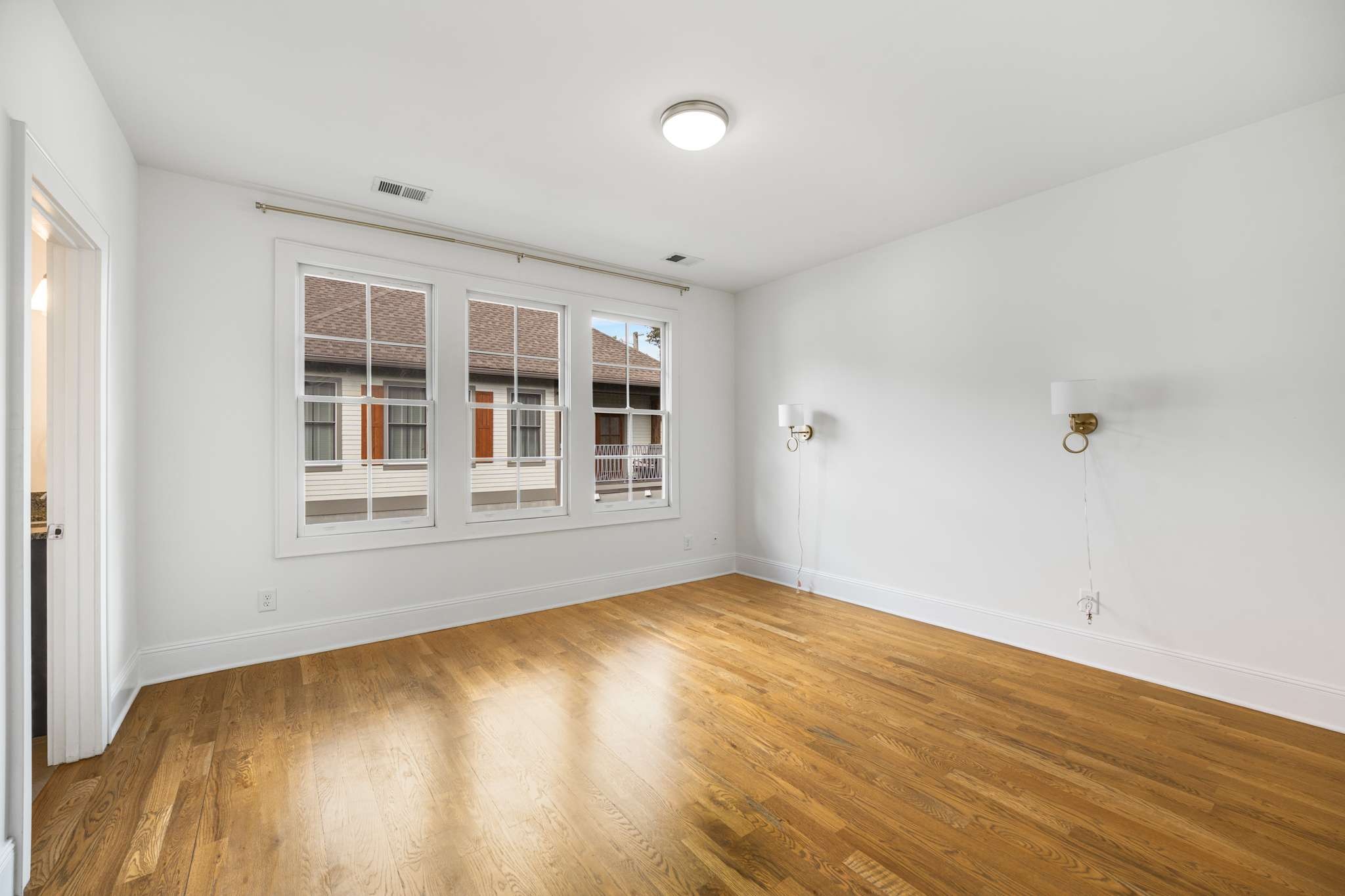 404 Woodmont Hall Pl