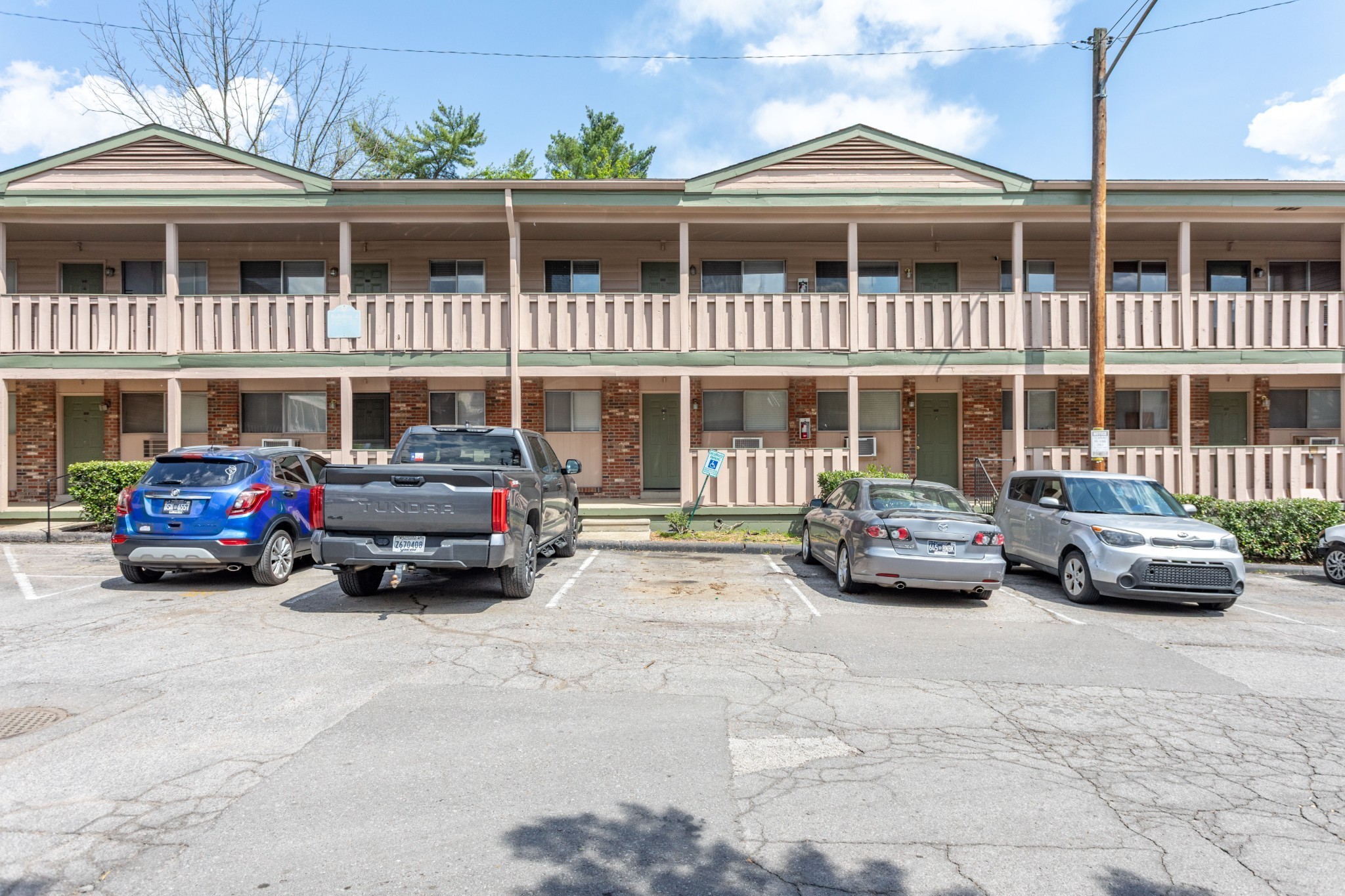 276 White Bridge Pike Unit: 85