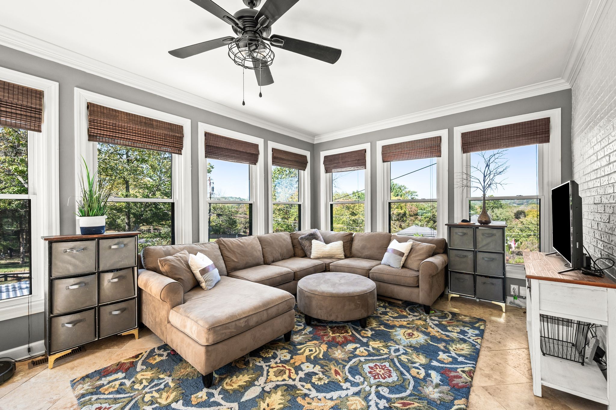 137 Timberline Dr