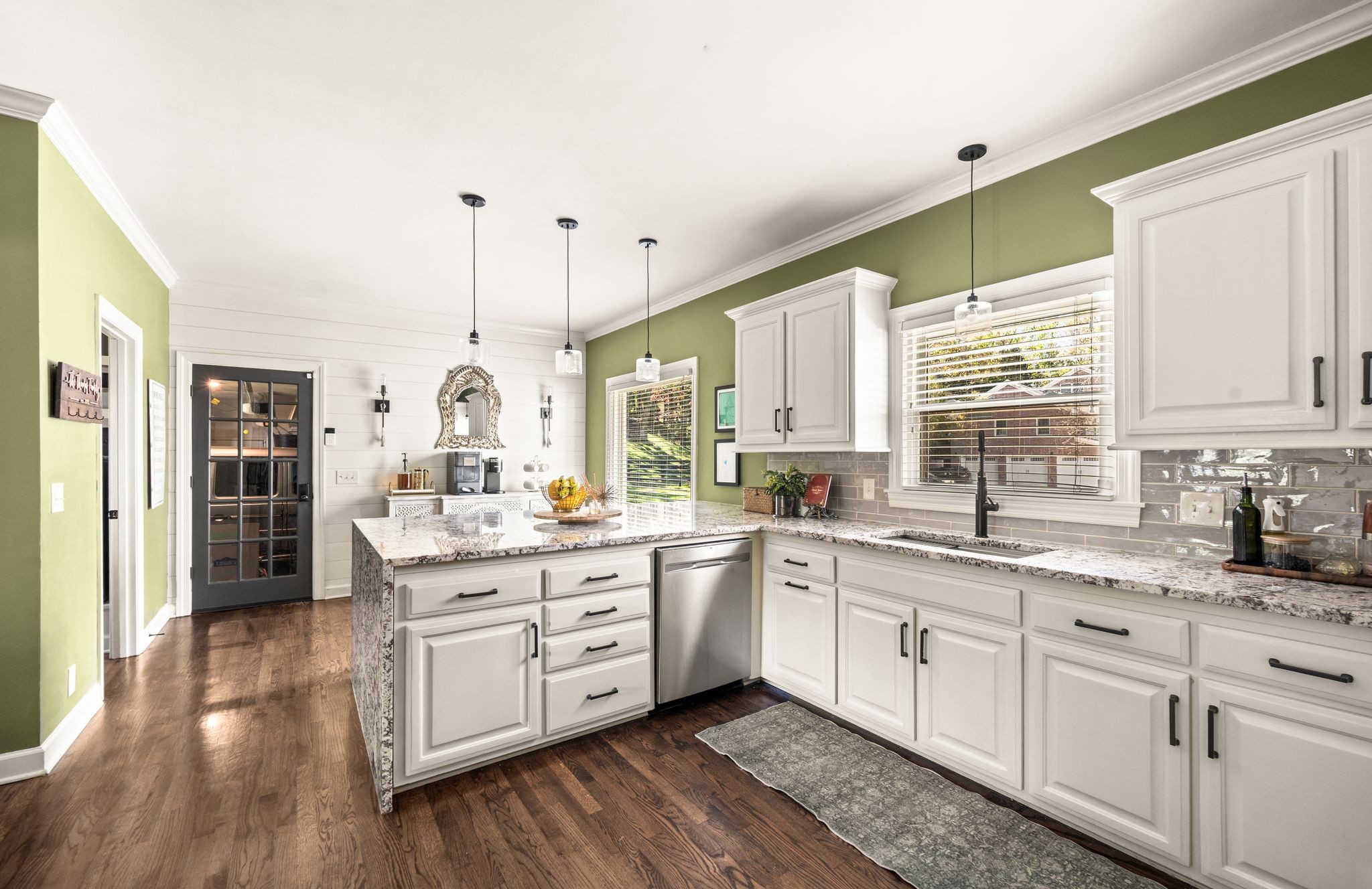 137 Timberline Dr