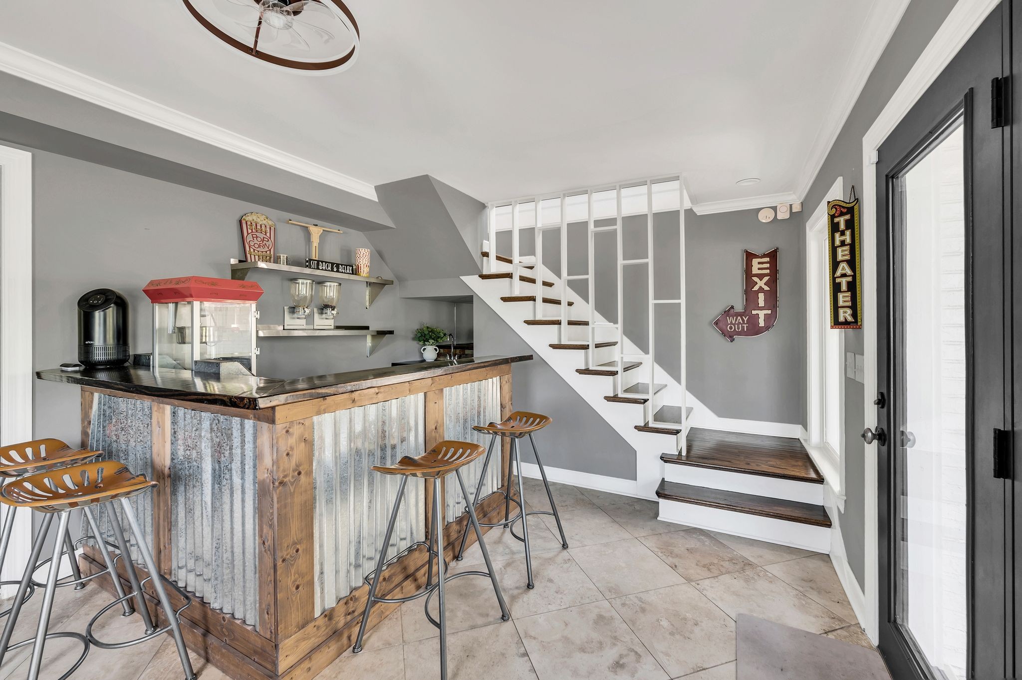 137 Timberline Dr