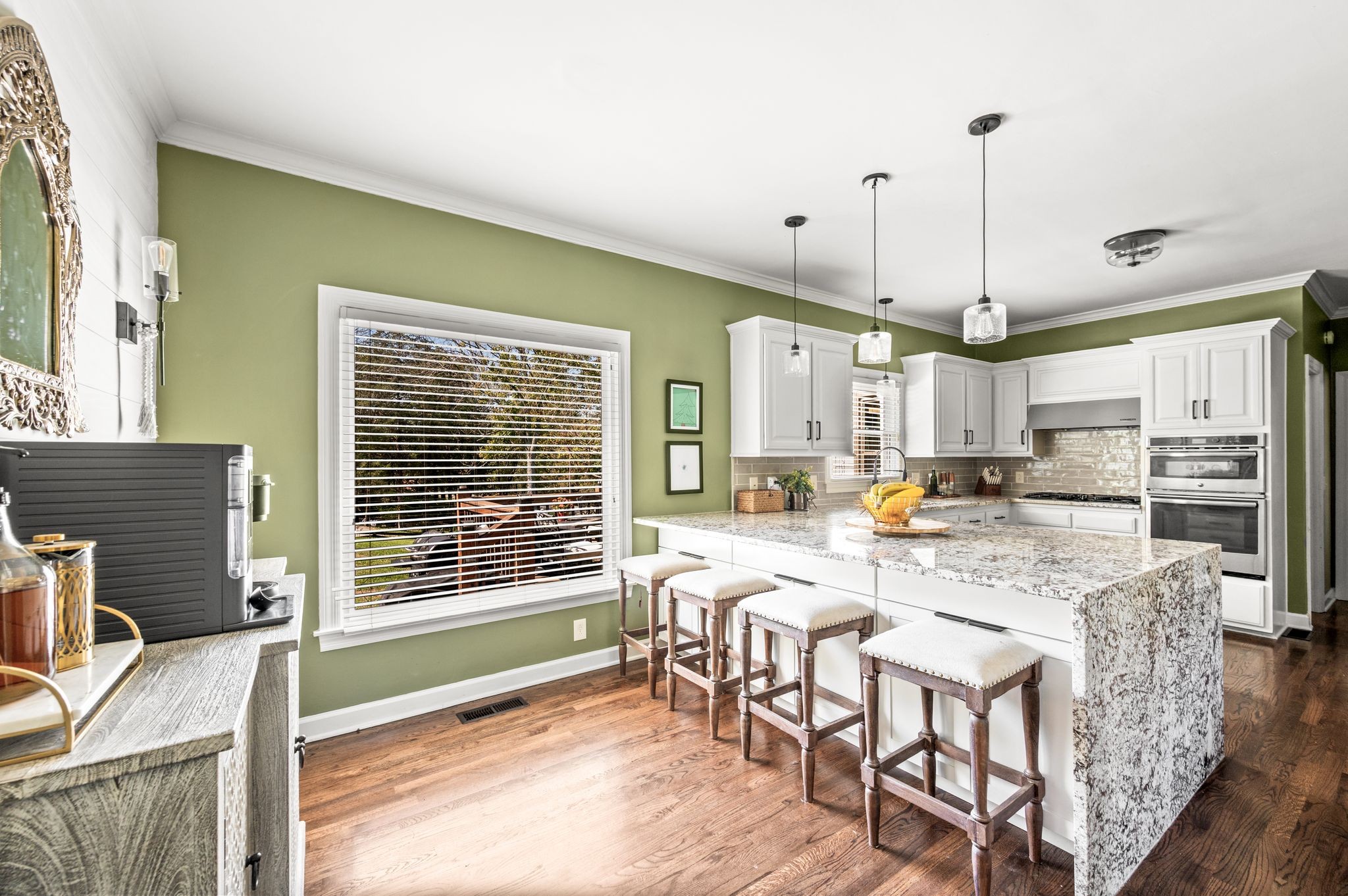 137 Timberline Dr