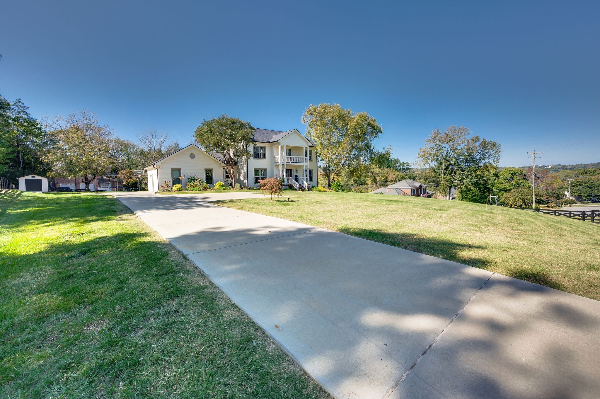137 Timberline Dr