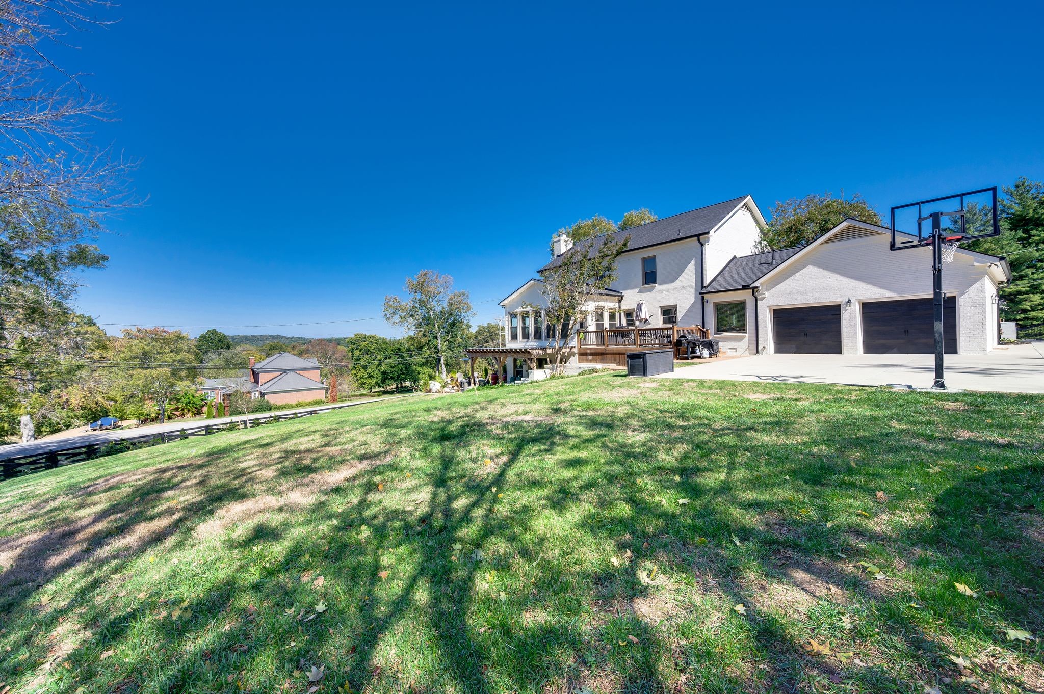 137 Timberline Dr