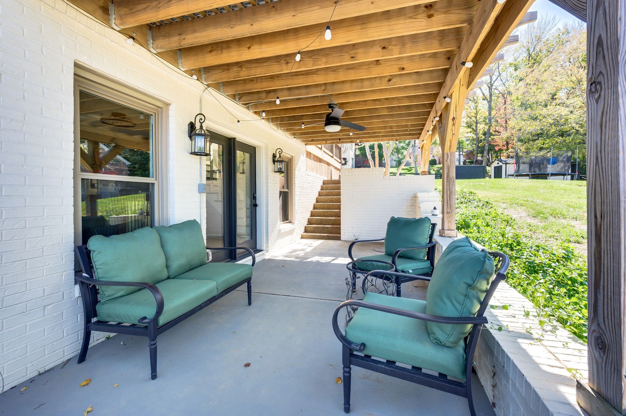 137 Timberline Dr