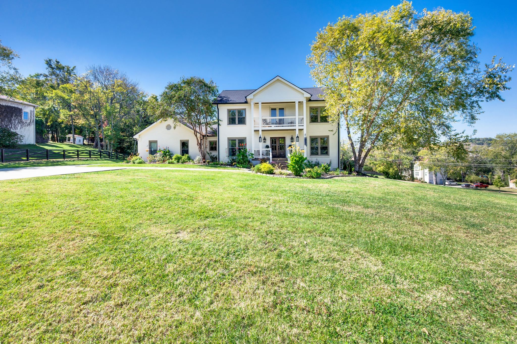 137 Timberline Dr