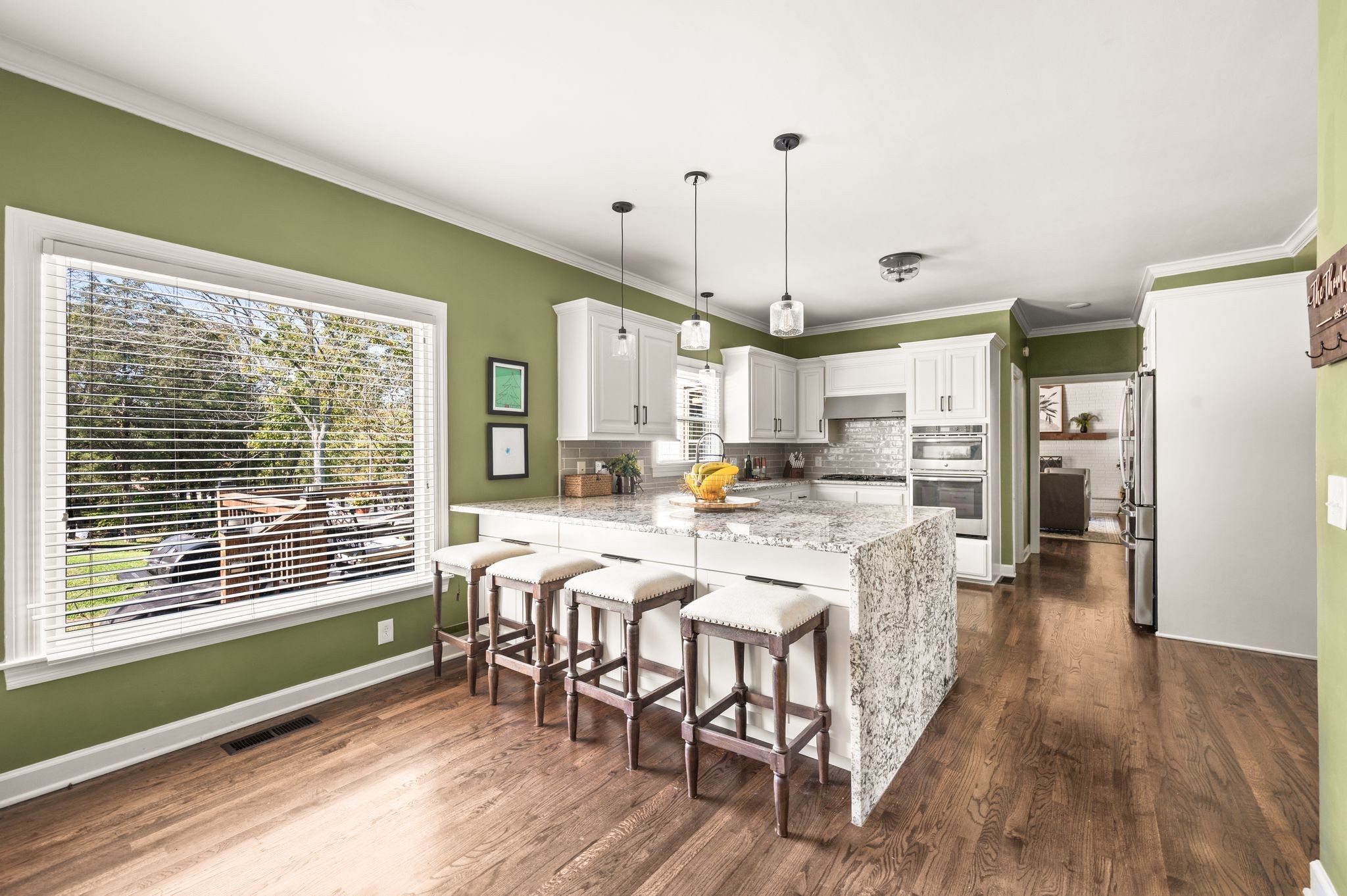 137 Timberline Dr
