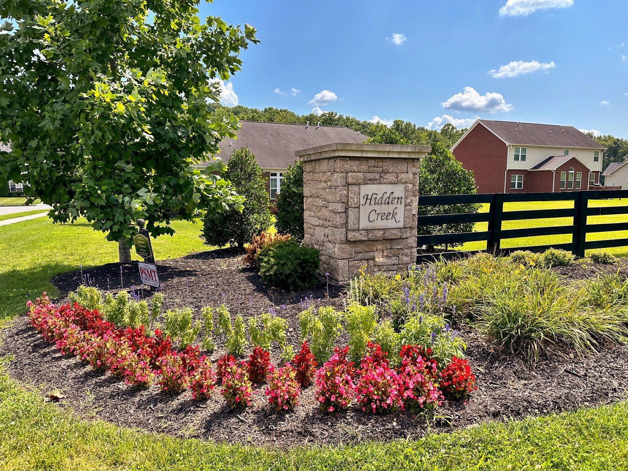 9704 Capstone Ct