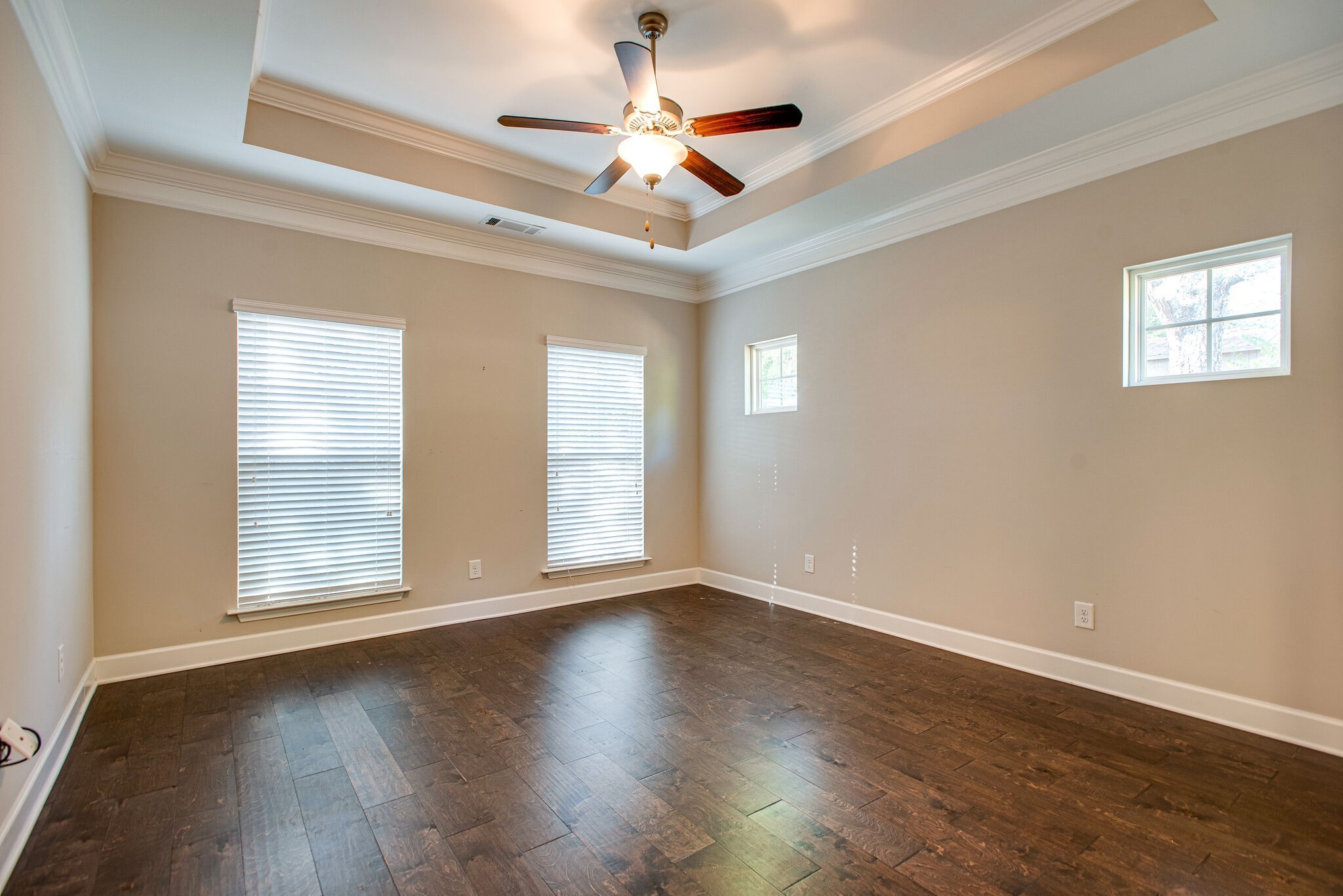 3321 Balfron Dr