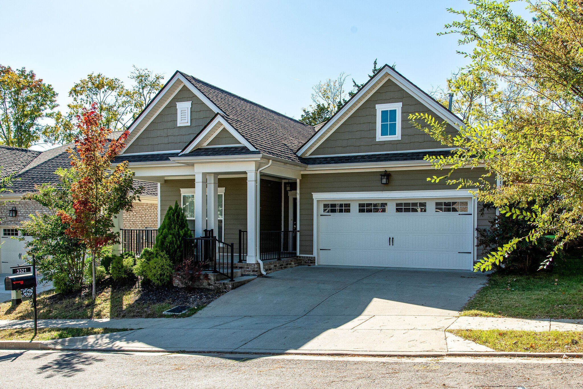 3321 Balfron Dr