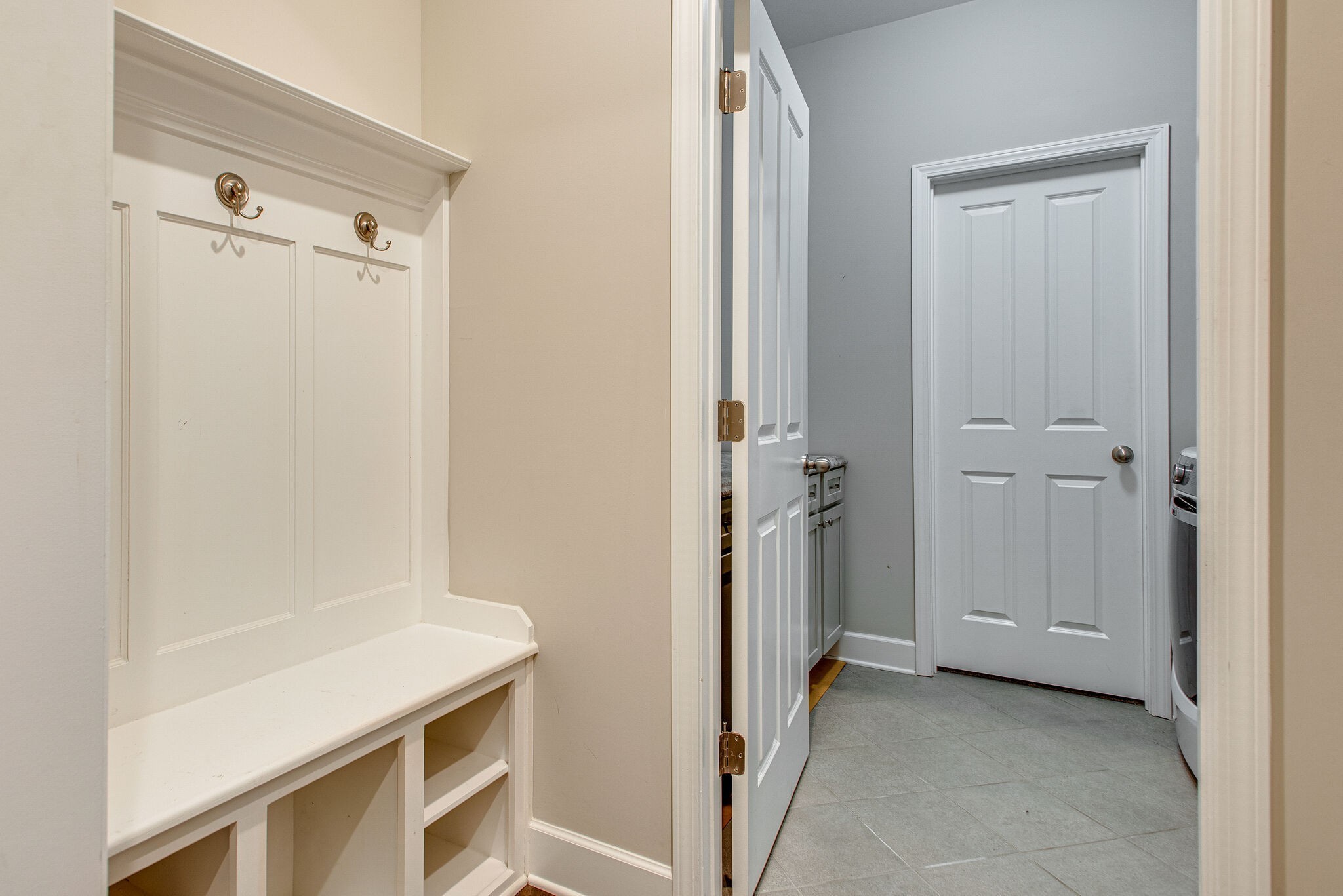 3321 Balfron Dr