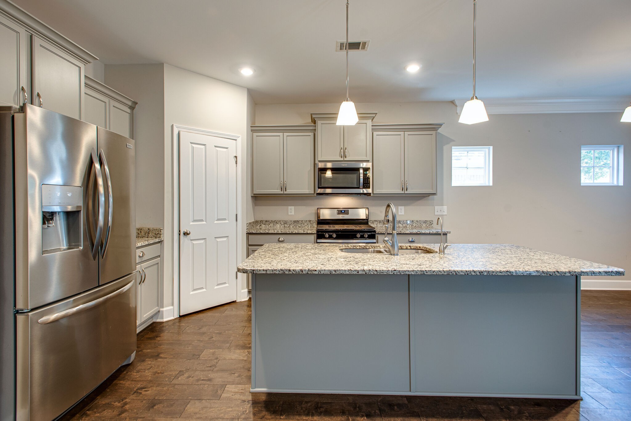 3321 Balfron Dr
