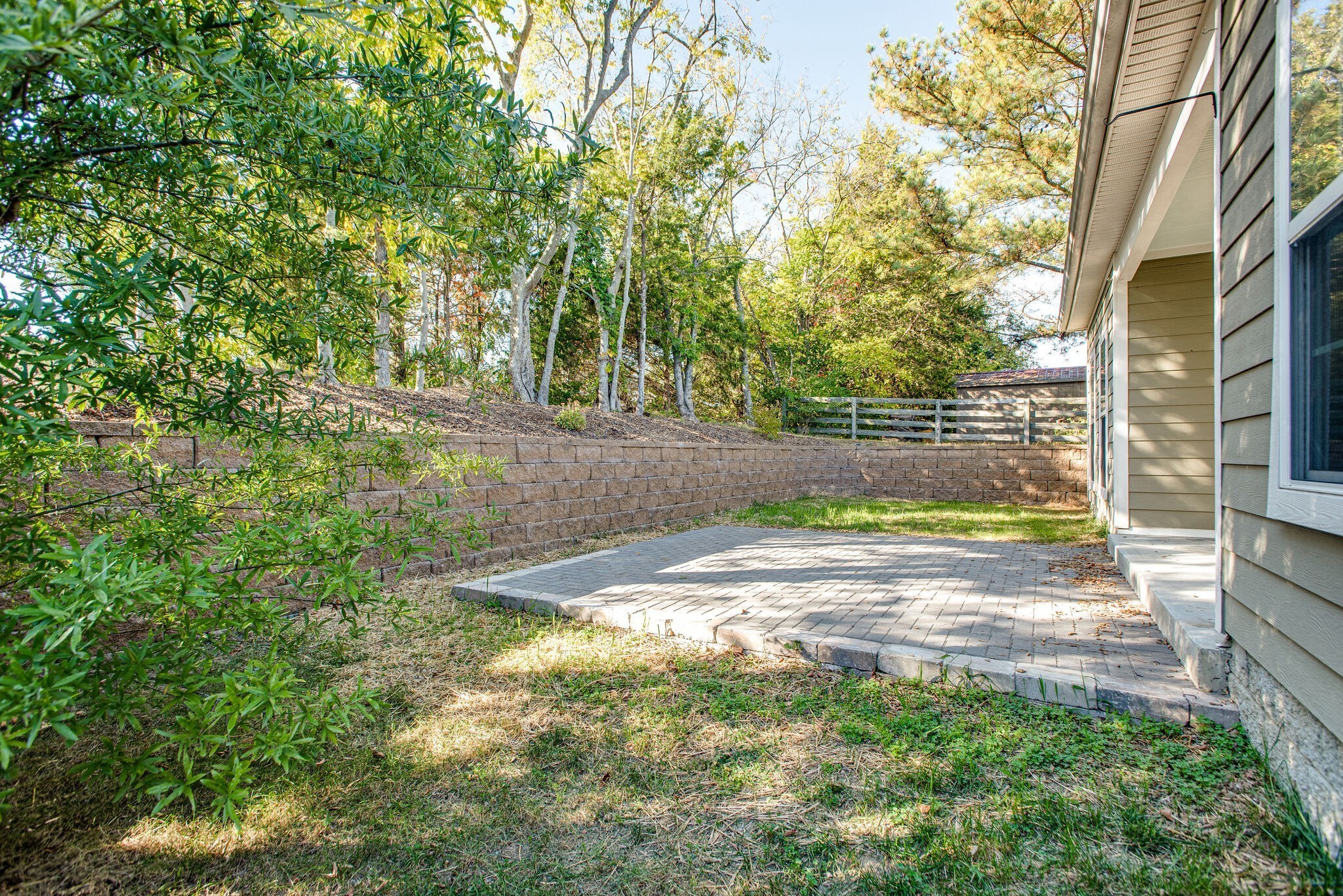 3321 Balfron Dr