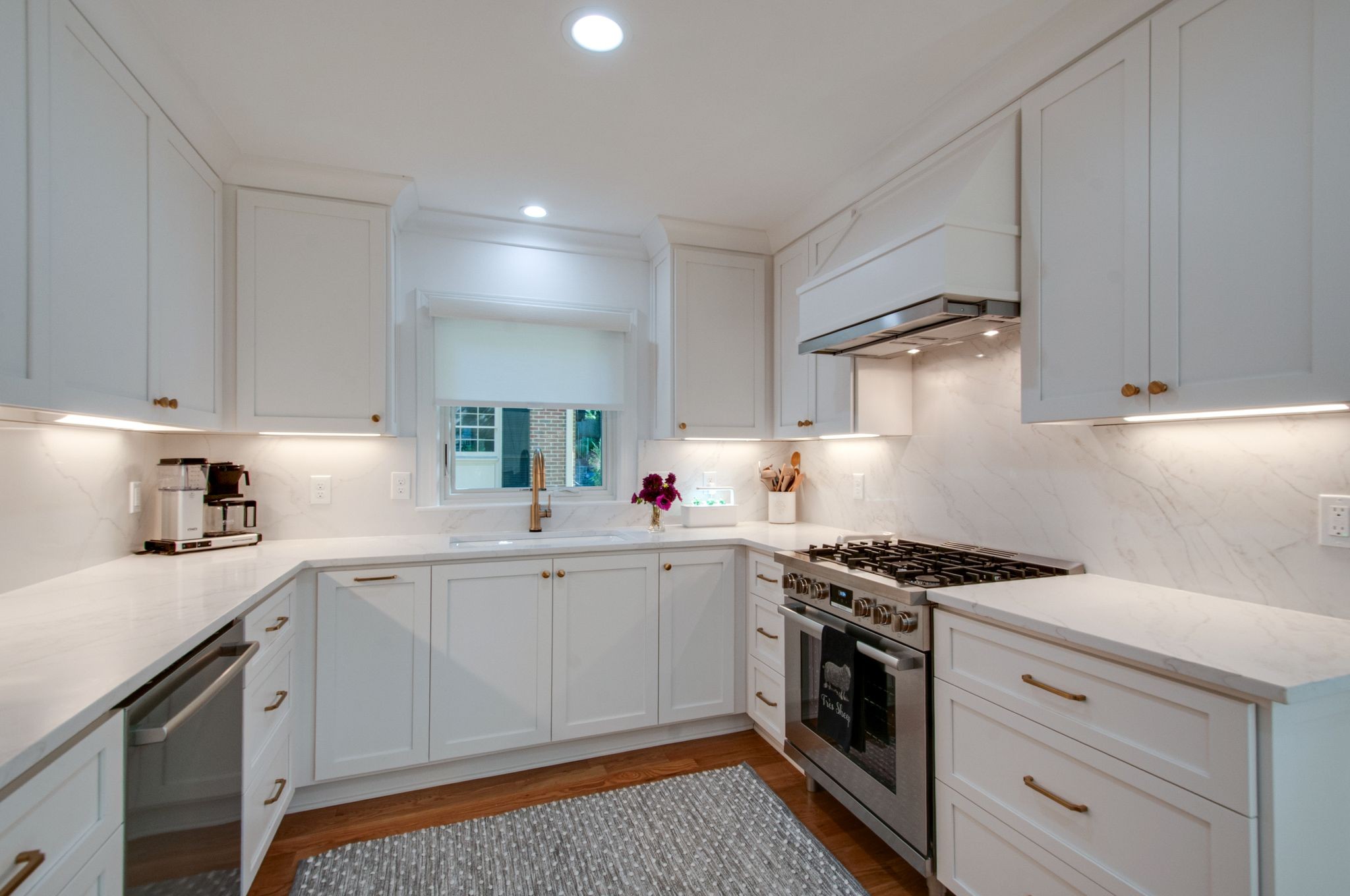 3803 Woodmont Ln Unit: A