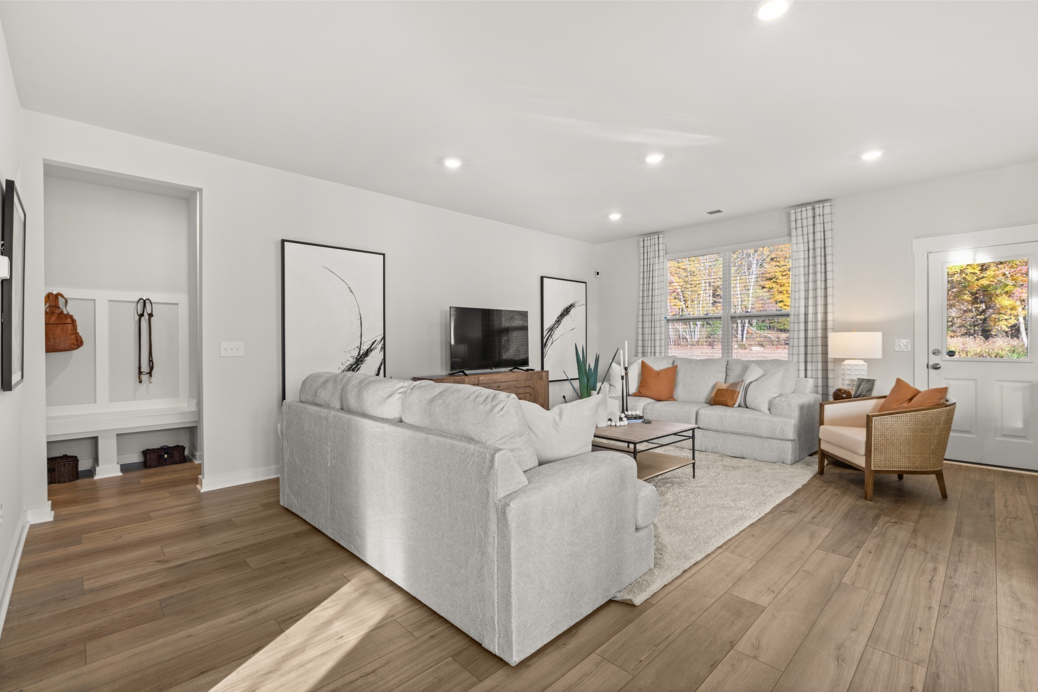 7218 Hanworth Street