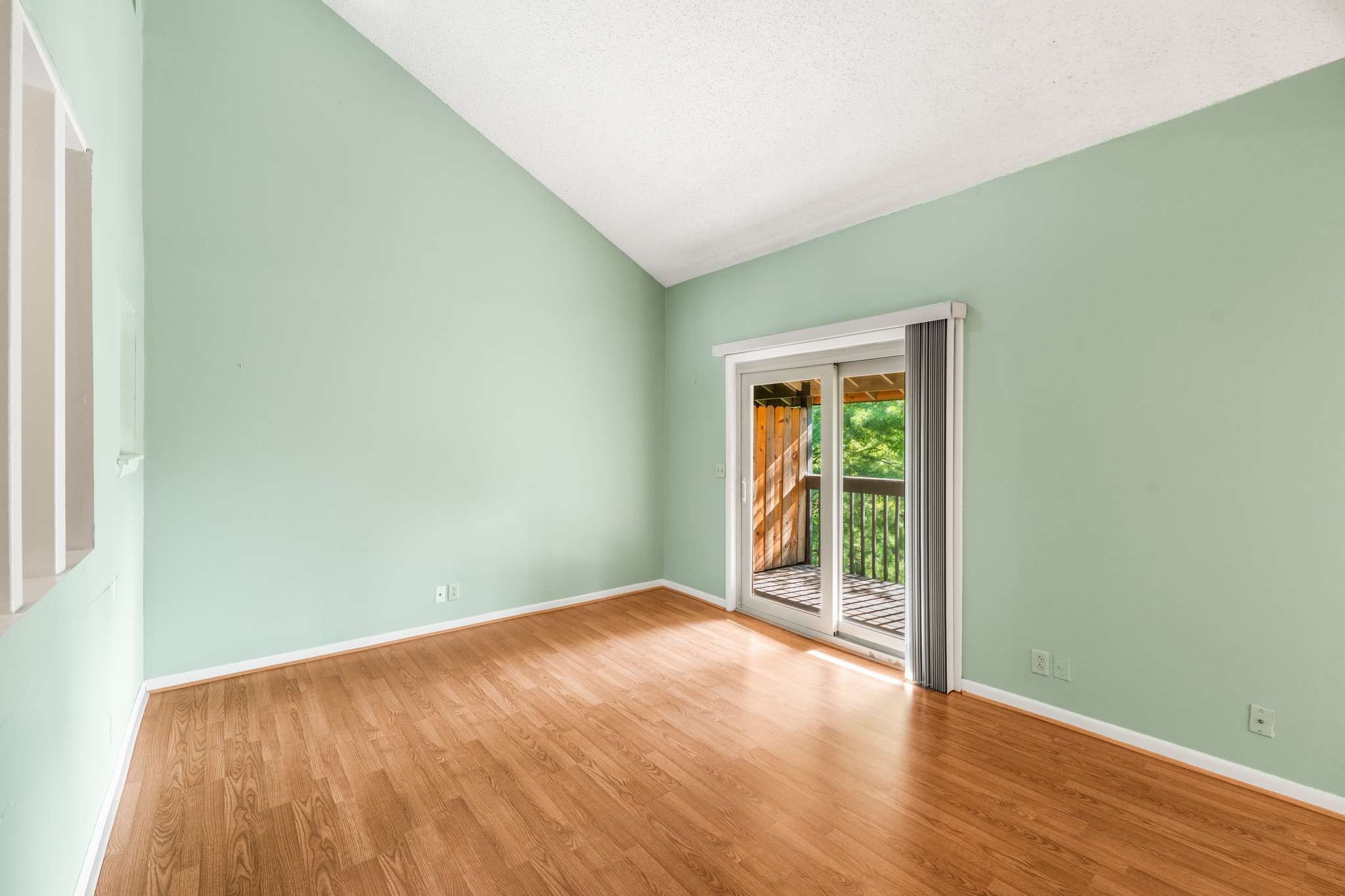 314 Summit Ridge Cir