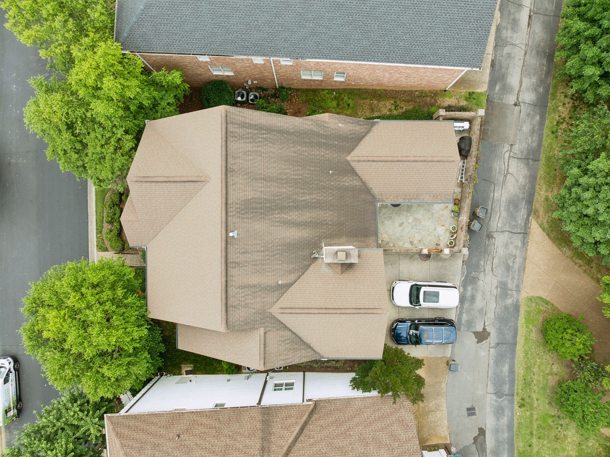 327 Whitworth Way