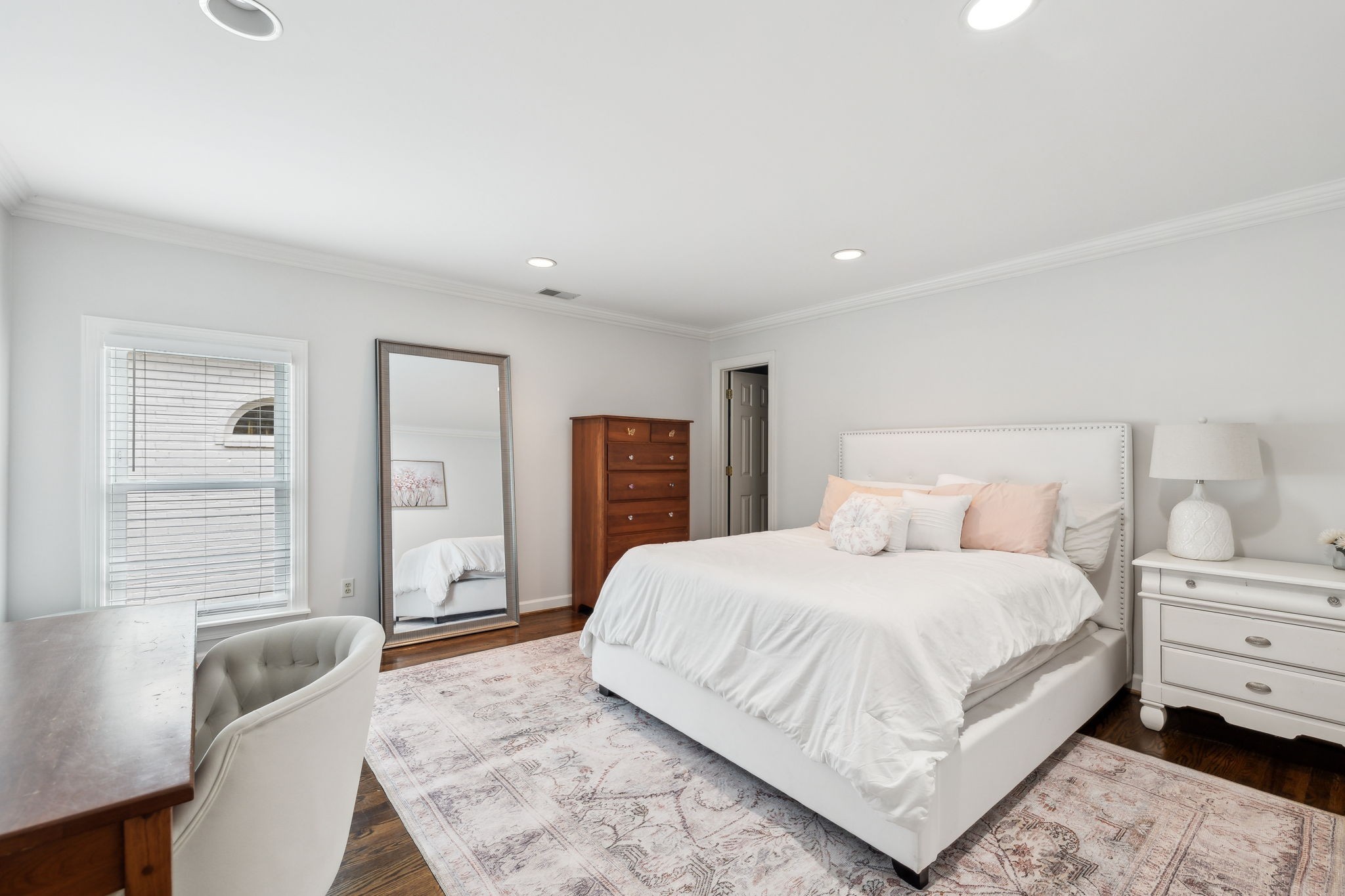 327 Whitworth Way