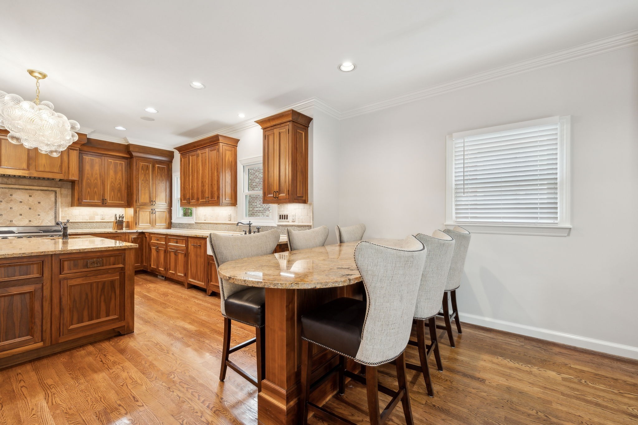 327 Whitworth Way