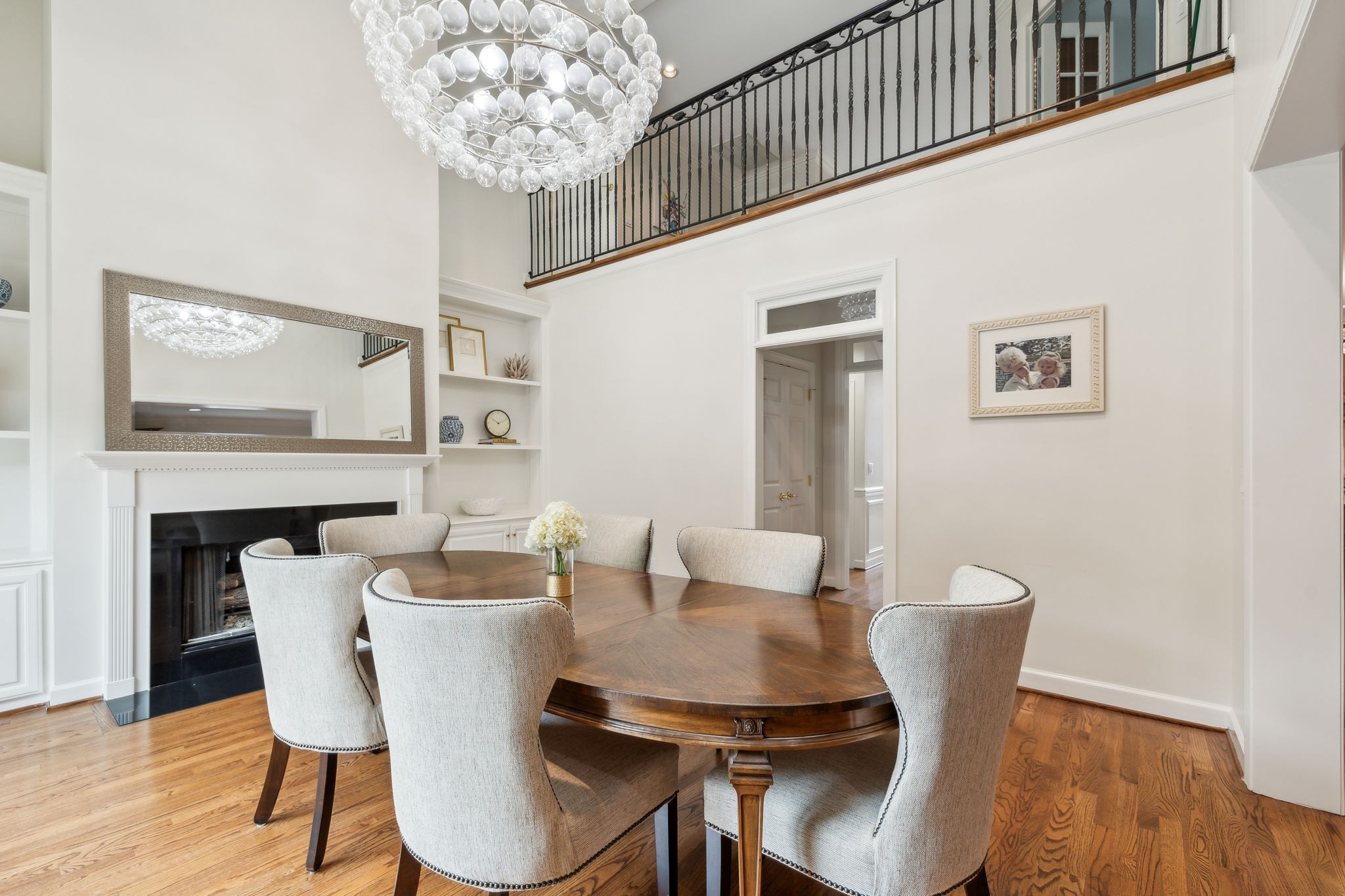 327 Whitworth Way