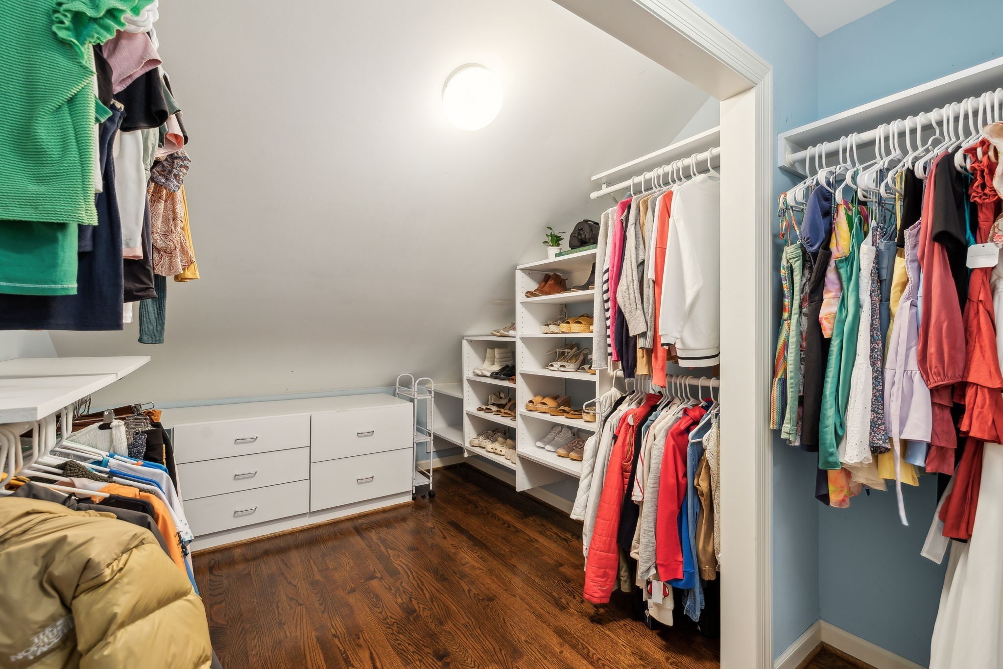 327 Whitworth Way