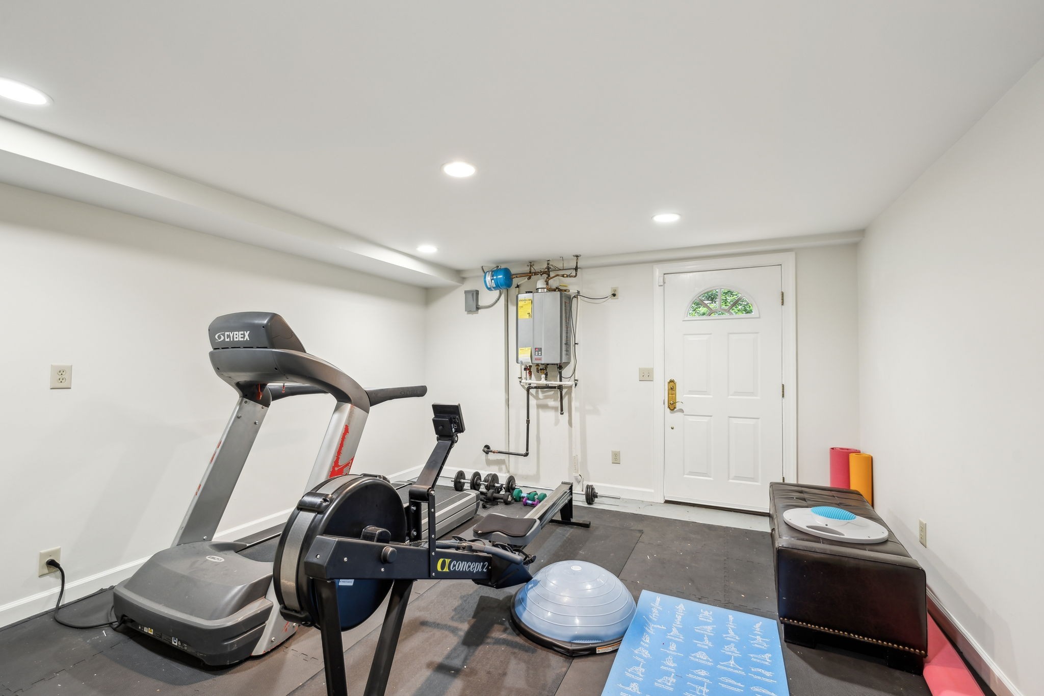 327 Whitworth Way