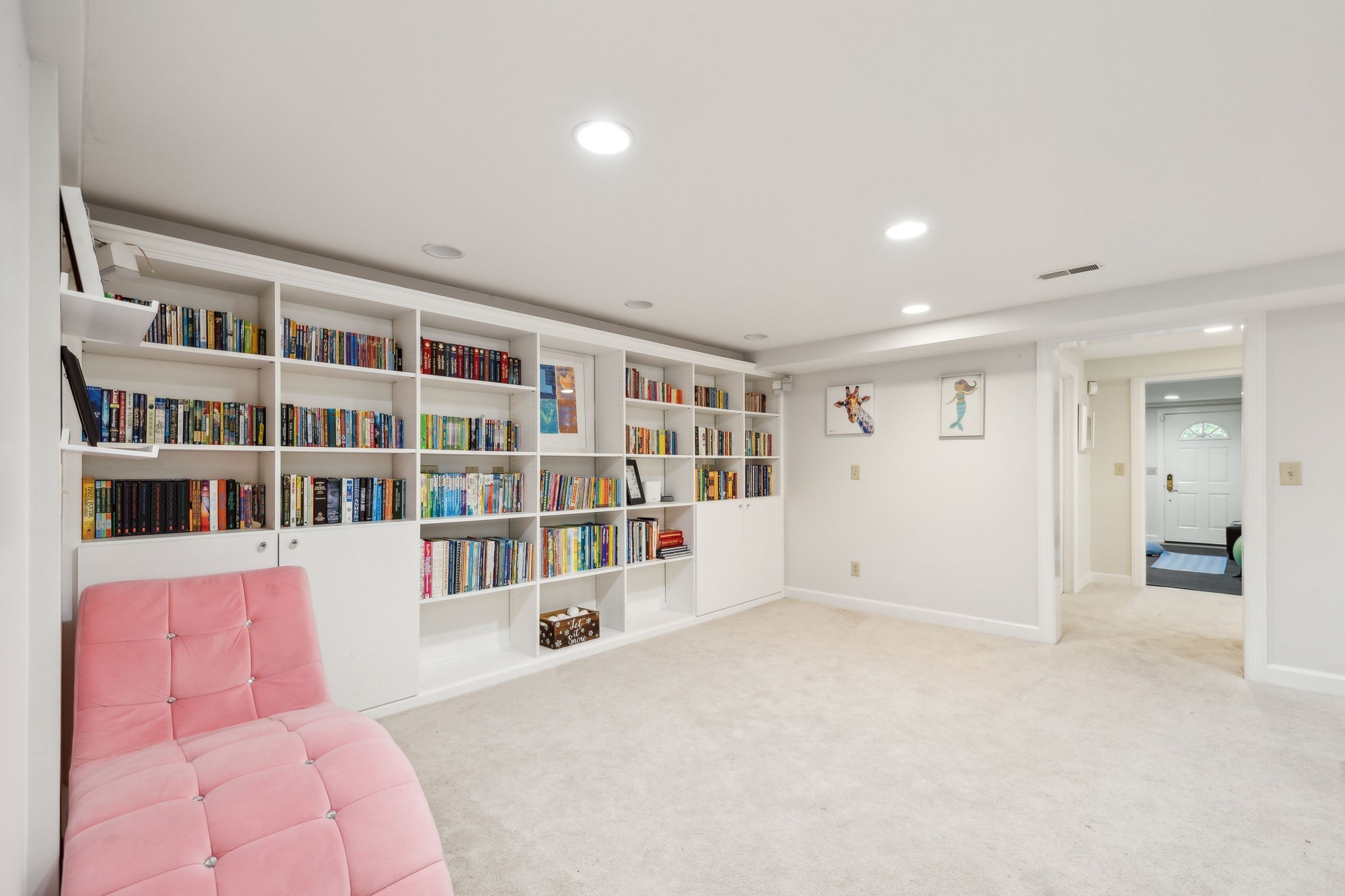 327 Whitworth Way