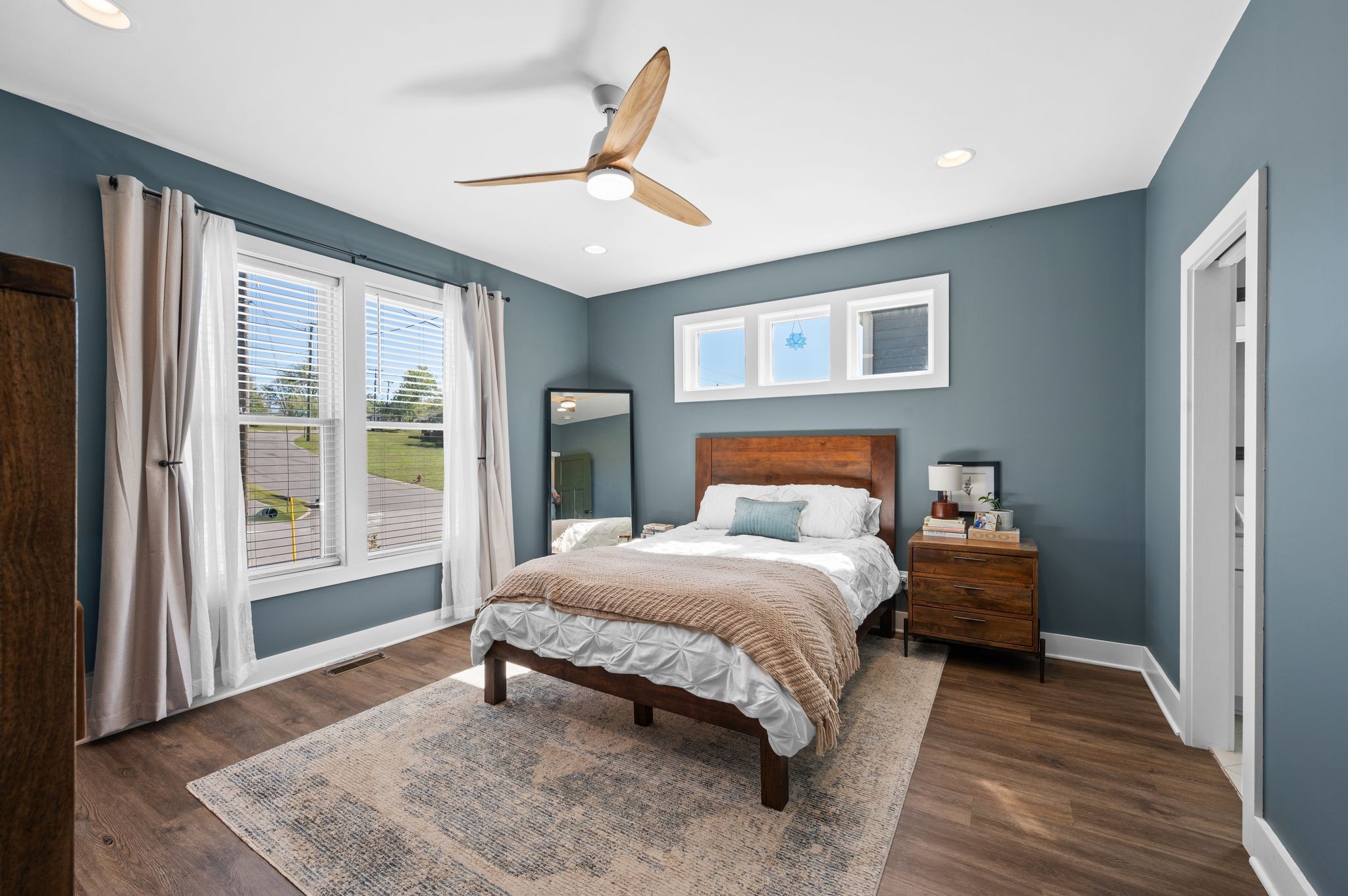 2222 Monticello Dr