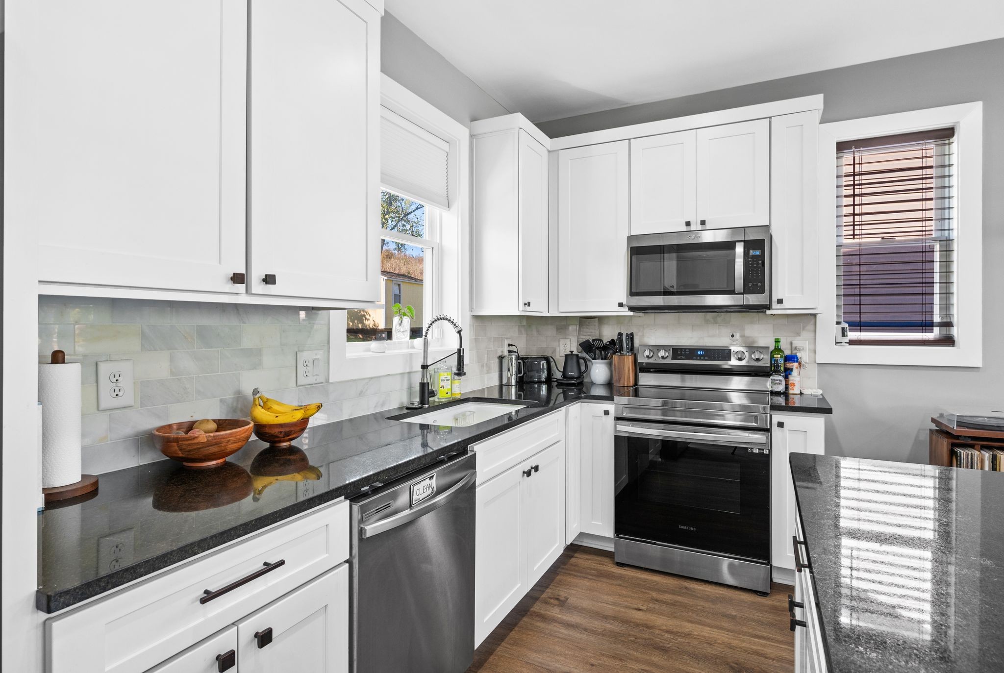 2222 Monticello Dr