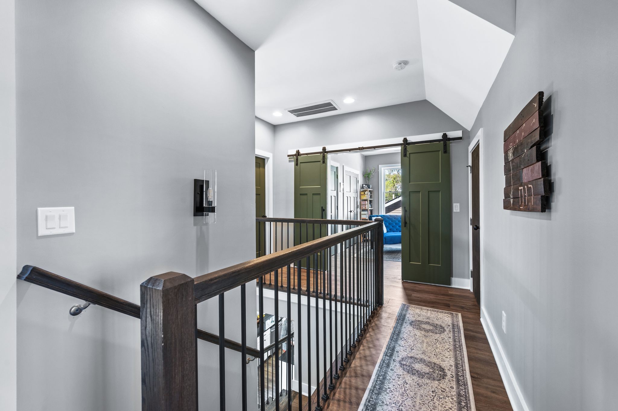 2222 Monticello Dr