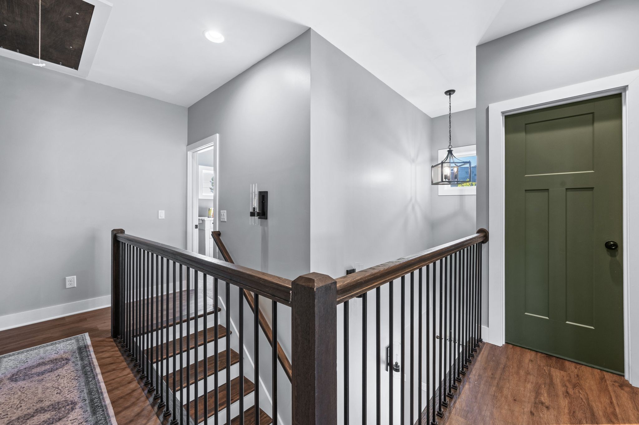 2222 Monticello Dr
